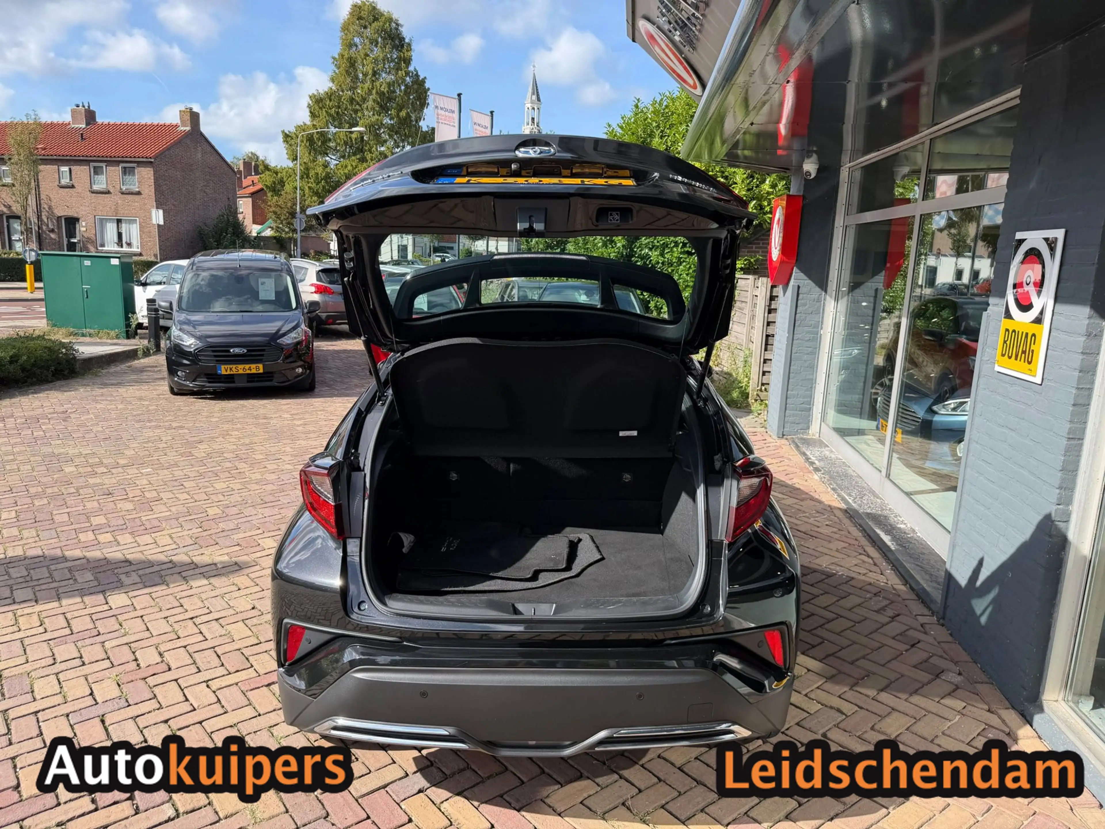 Toyota C-HR 2.0 Hybrid Dynamic - Incl. 12 maanden BOVAG - Rijk — photo 8
