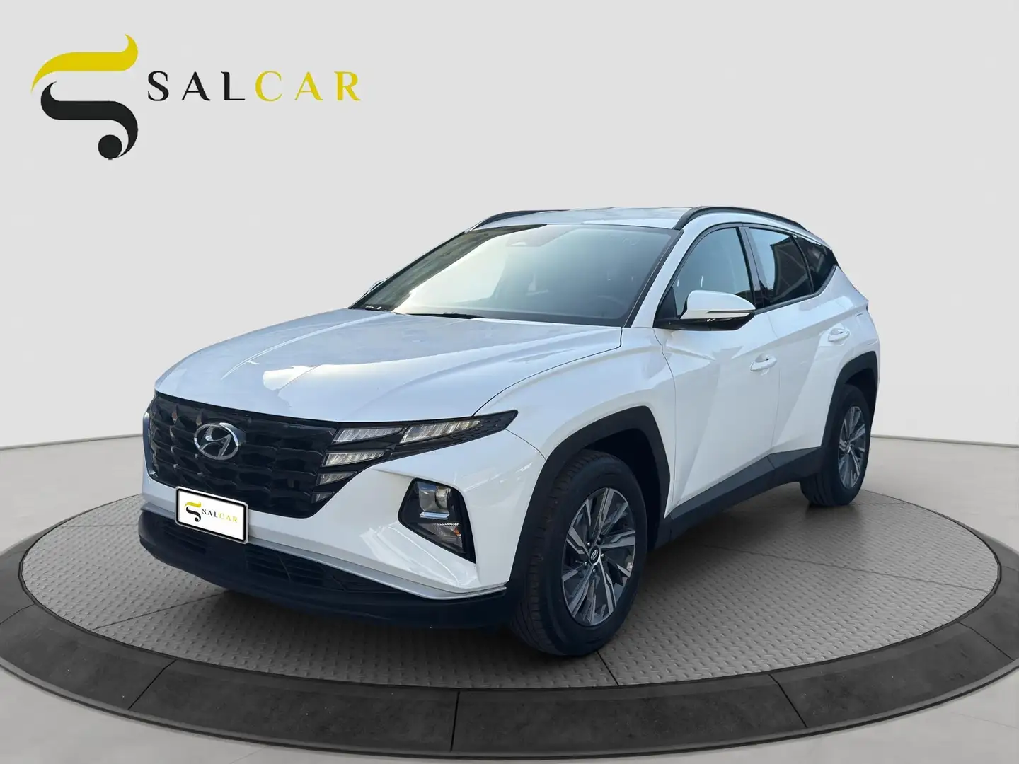 Hyundai TUCSON 1.6 crdi 115cv Xline 2021 Bianco - 1