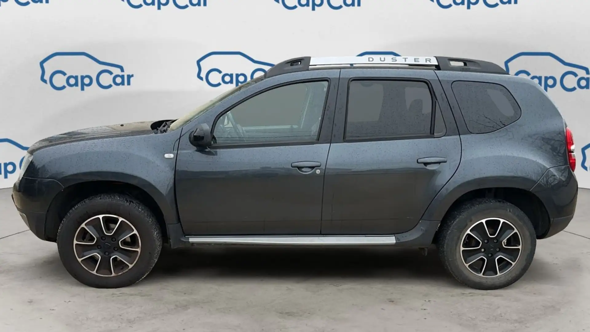 Dacia Duster 1.5 dCi 110 Black Touch - 2