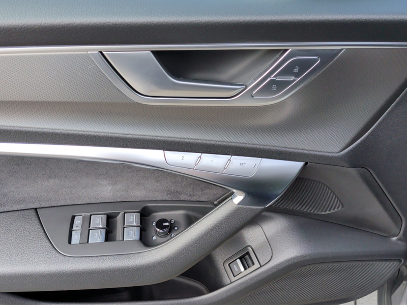 Audi A6 advanced 55 TFSI quat. AHK/PANO/MATRIX — photo 10