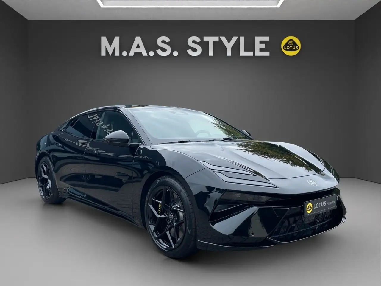 Lotus Emeya 2025