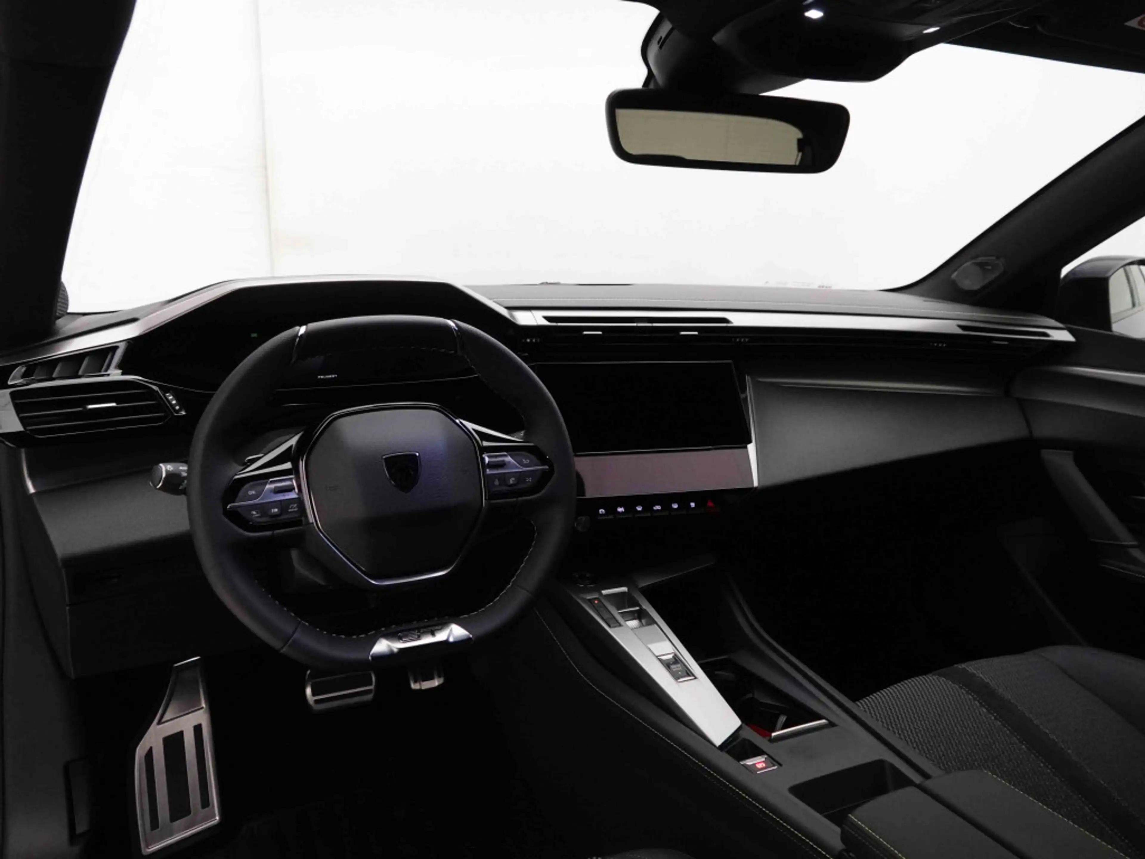 Peugeot 308 Hybrid 145 AUT GT Line | GPS | 360Cam | Heated Seats | Led Lights — photo 8