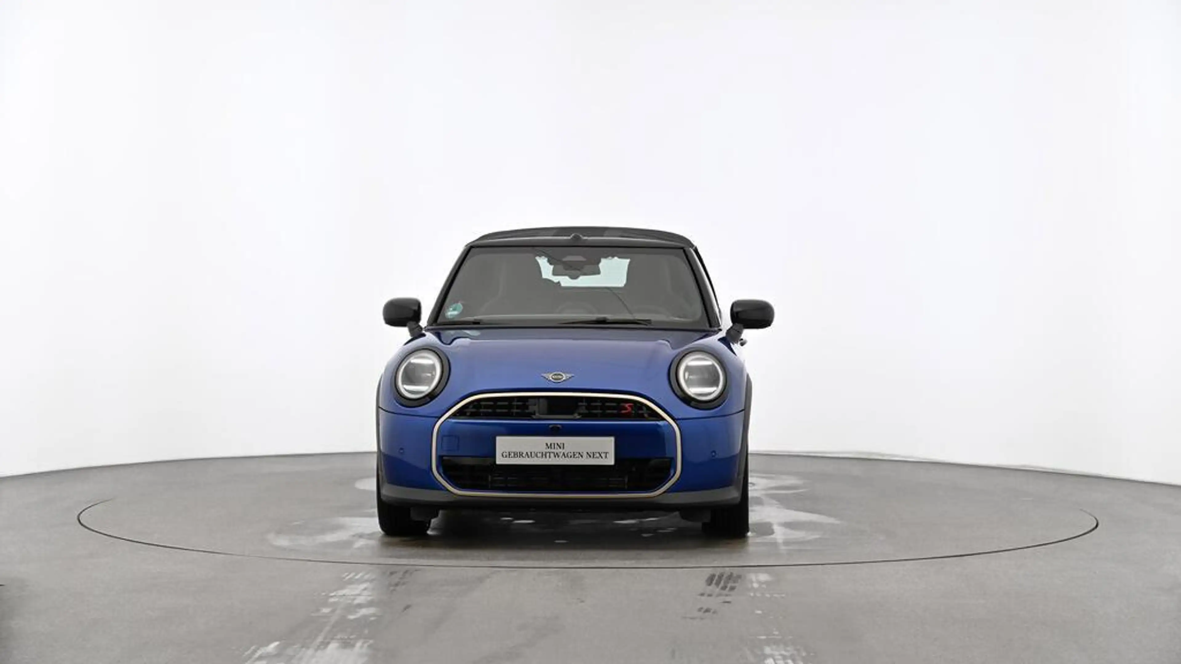 MINI Cooper S Cabrio Favoured Trim — photo 15