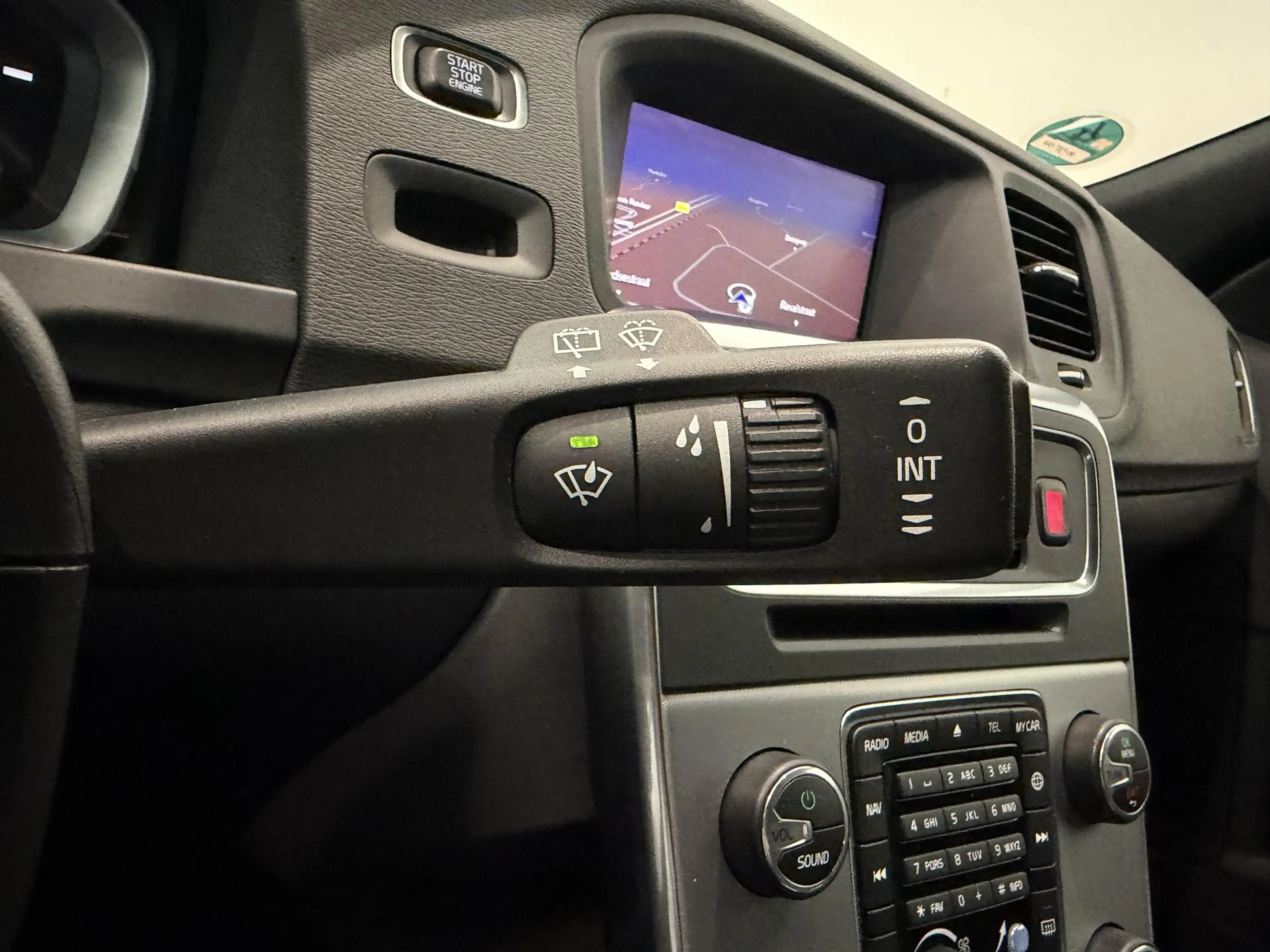 Volvo V60 1.5 T3 Summum | Trekhaak | Leder | Stoel- & Stuurv — photo 27