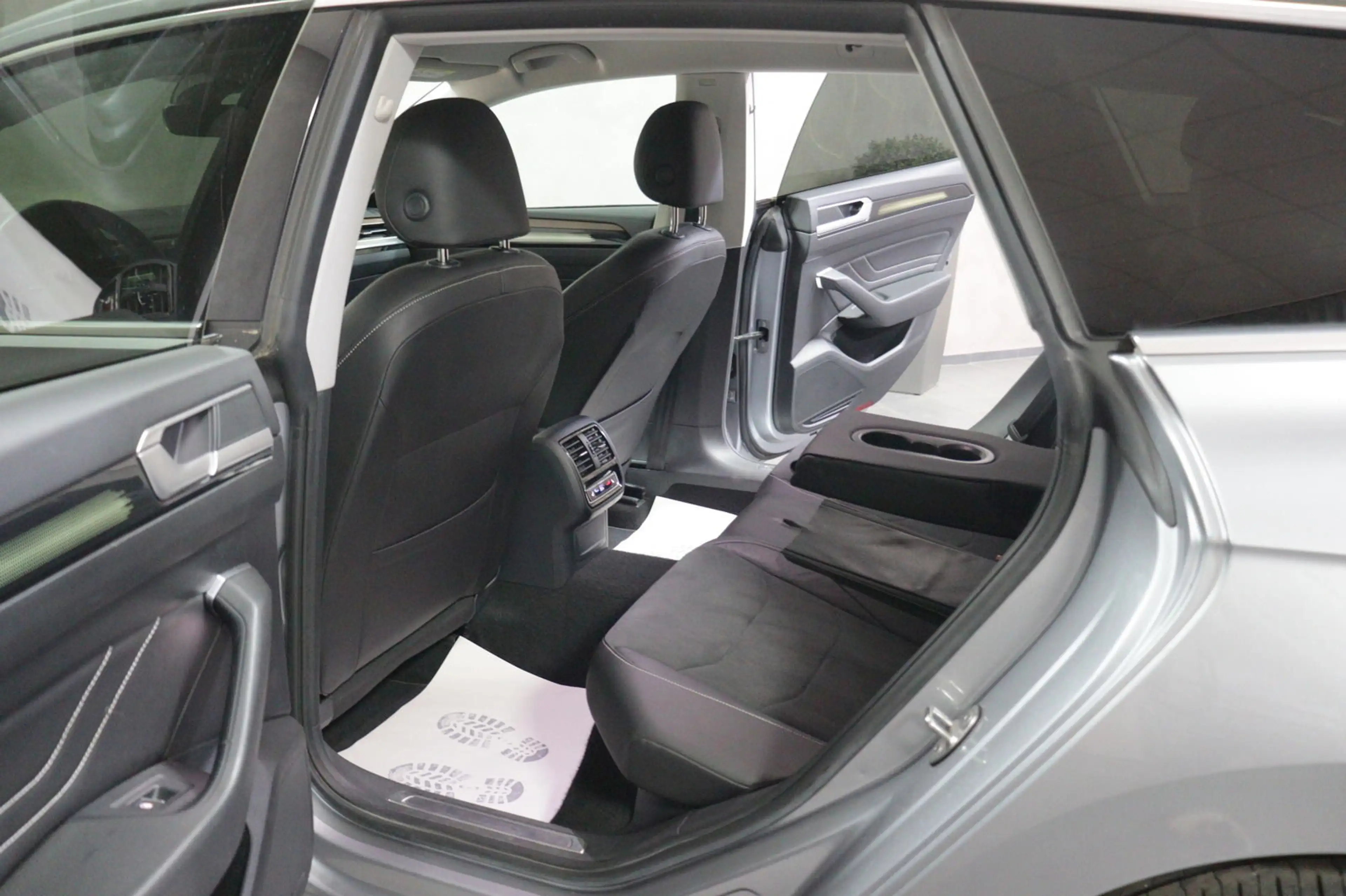 Volkswagen Arteon Shooting Brake Elegance eHybrid KAMERA IQ Elegance — photo 7