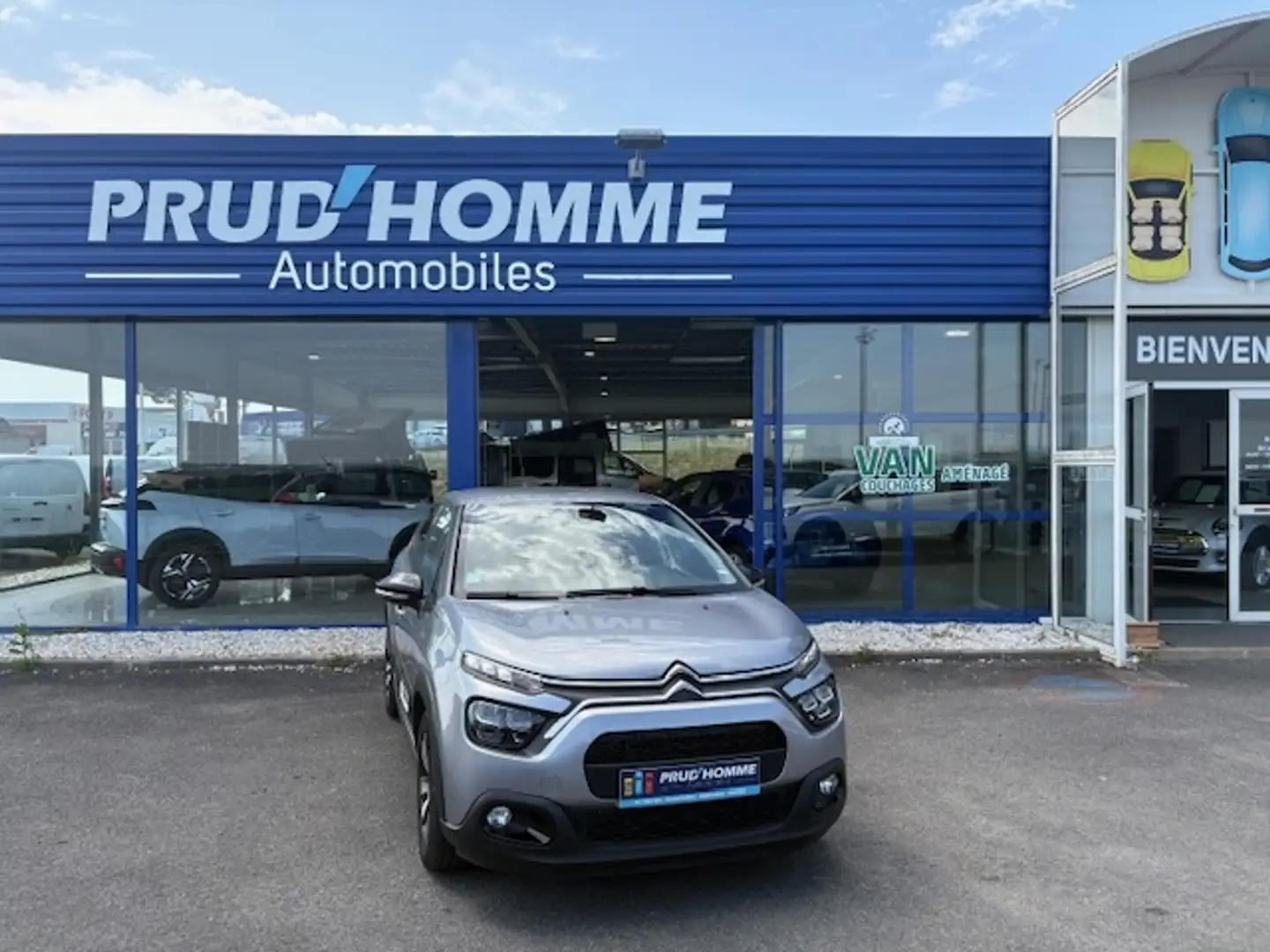 Citroen C3 1.2 PURETECH 110CH S\u0026S MAX BOITE AUTOMATIQUE Grijs - 1