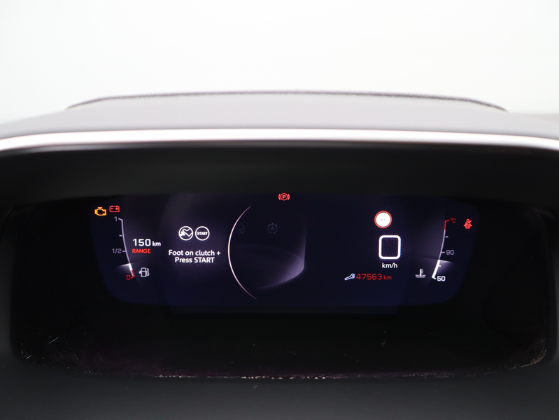 Peugeot 2008 1.2 PureTech Allure Pack | Navi | Cruise | Clima | — photo 4