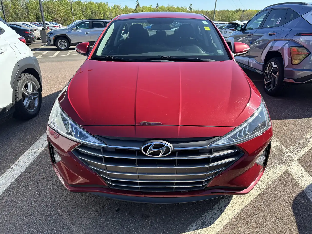 Hyundai ELANTRA снимка Hyundai ELANTRA