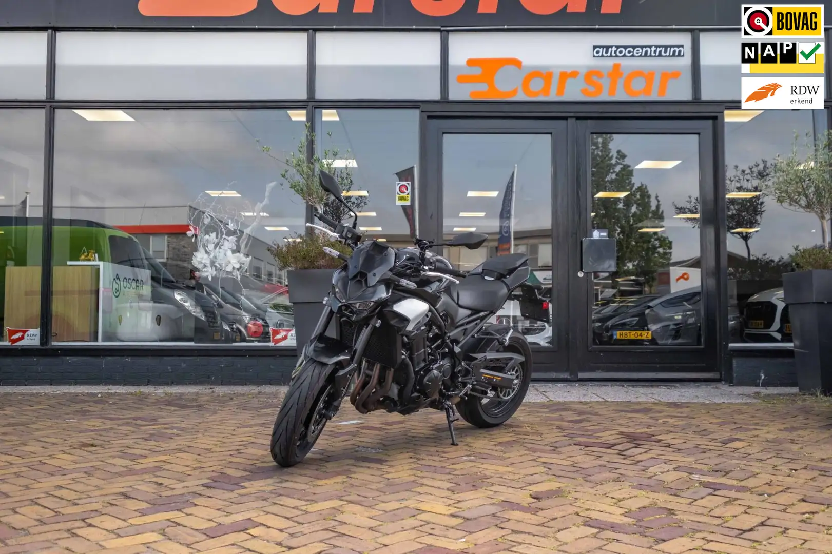 Kawasaki Z 900 Naked | AKRA | Stuurverwarming | BJ 2025 Black - 1