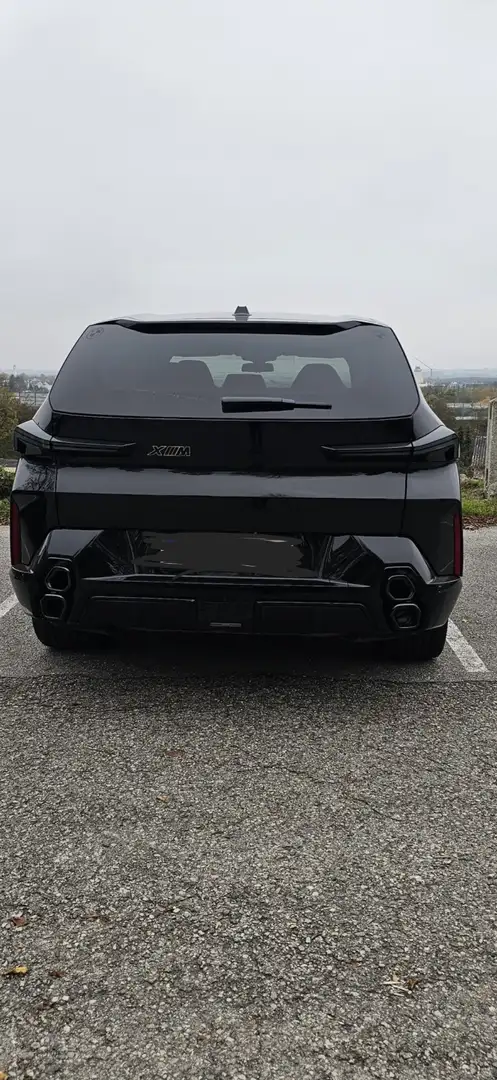 BMW XM 29,4kWh Aut. Schwarz - 2