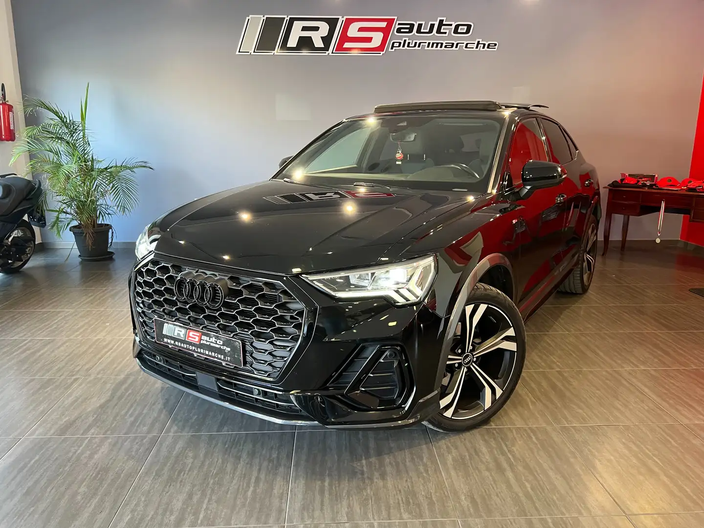 Audi Q3 Sportback 35 2.0 tdi S line edition s-tronic Nero - 1