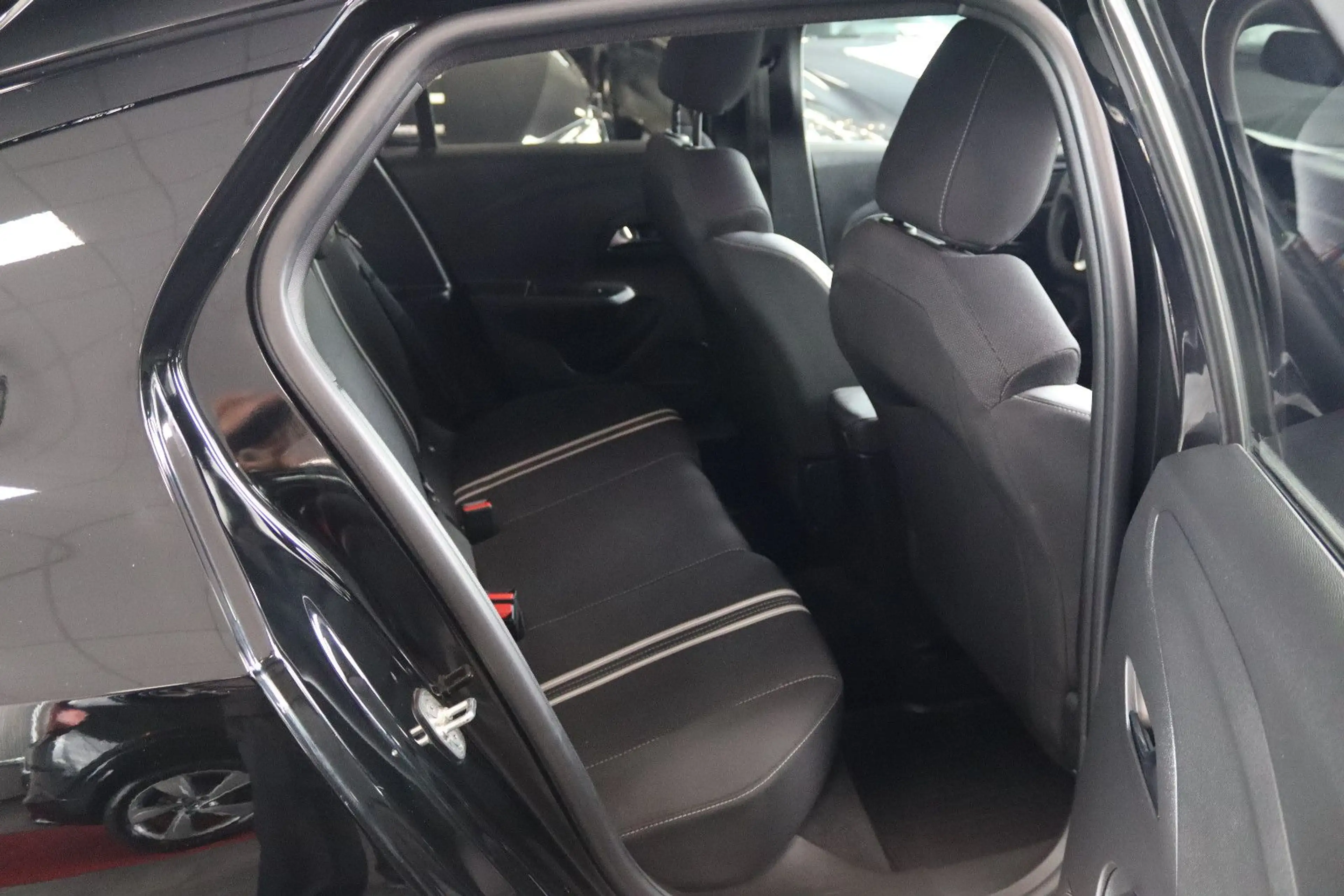 Opel Corsa 6 1.2 Turbo GS Auto * 1.HAND + GARANTIE * — photo 14