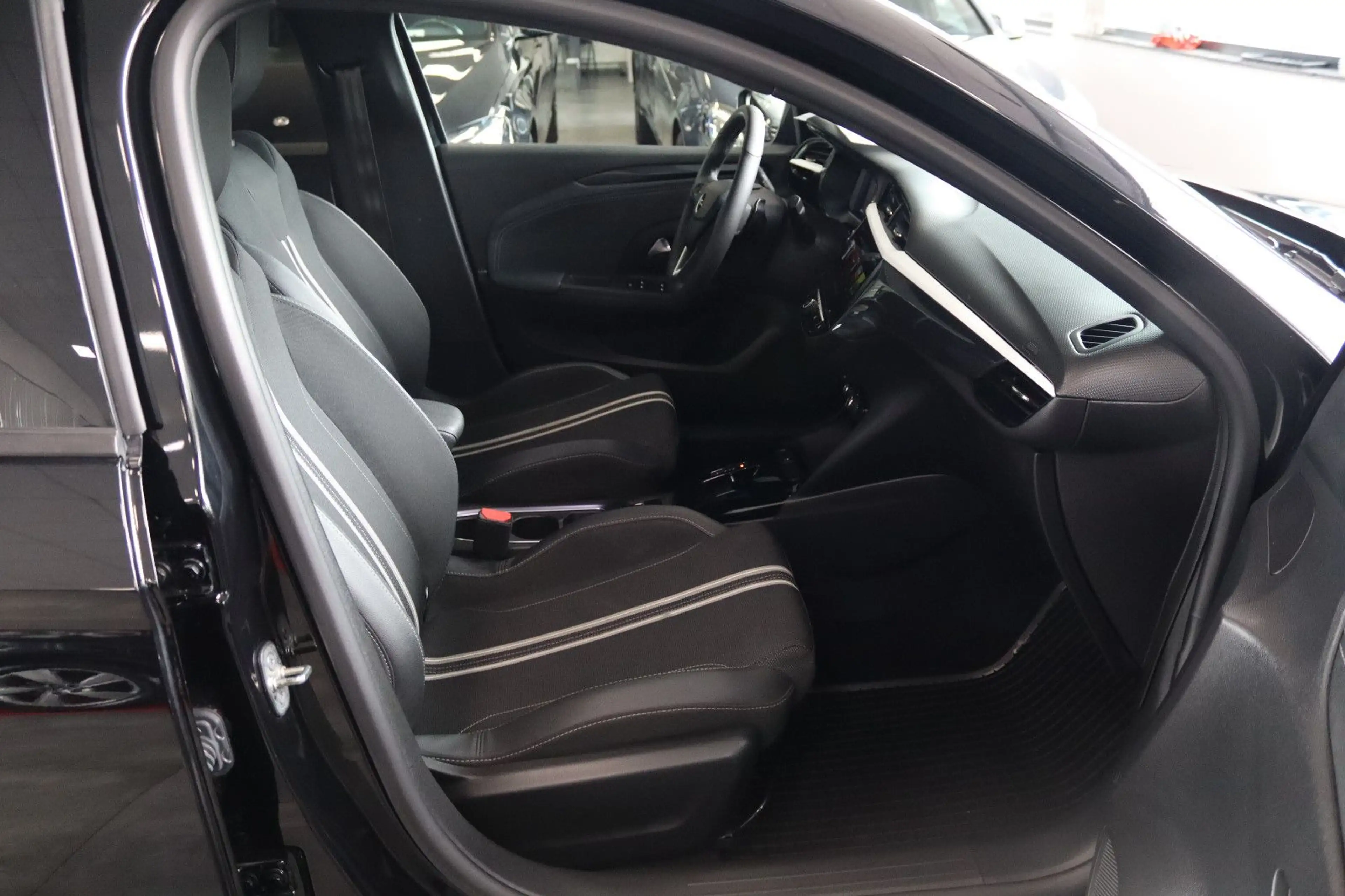 Opel Corsa 6 1.2 Turbo GS Auto * 1.HAND + GARANTIE * — photo 15
