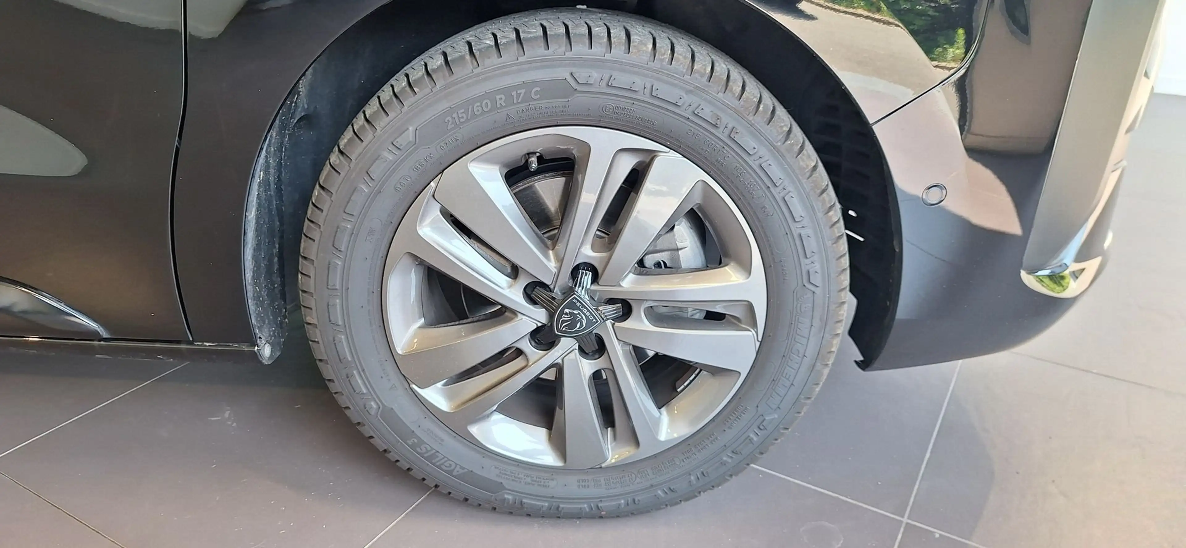 Peugeot Expert GBDC BlueHDi S&S EAT8 L3 — photo 9