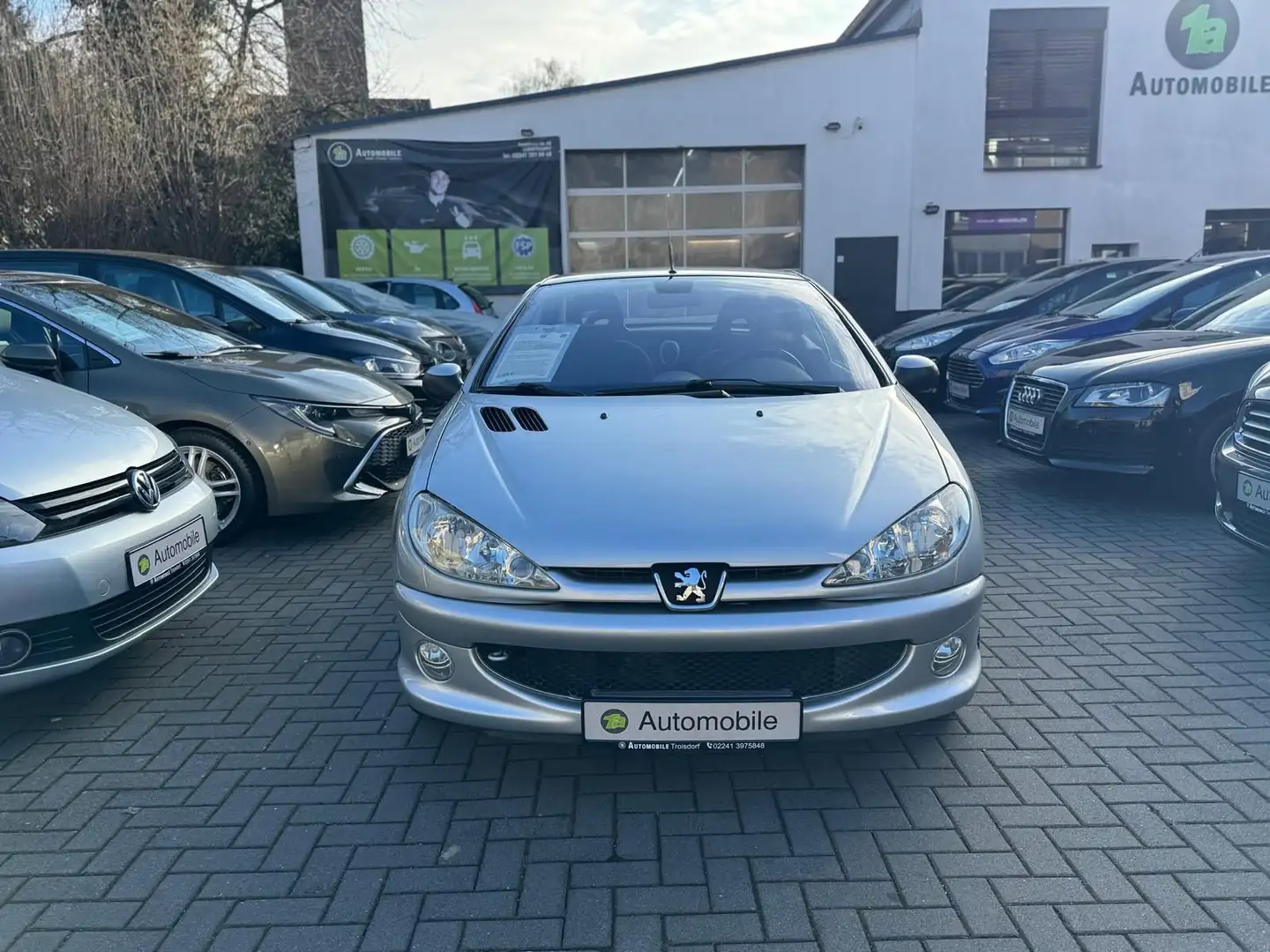 Peugeot 206 Cabriolet CC Quiksilver*KLIMA*PDC*4S-REIFEN Grau - 2
