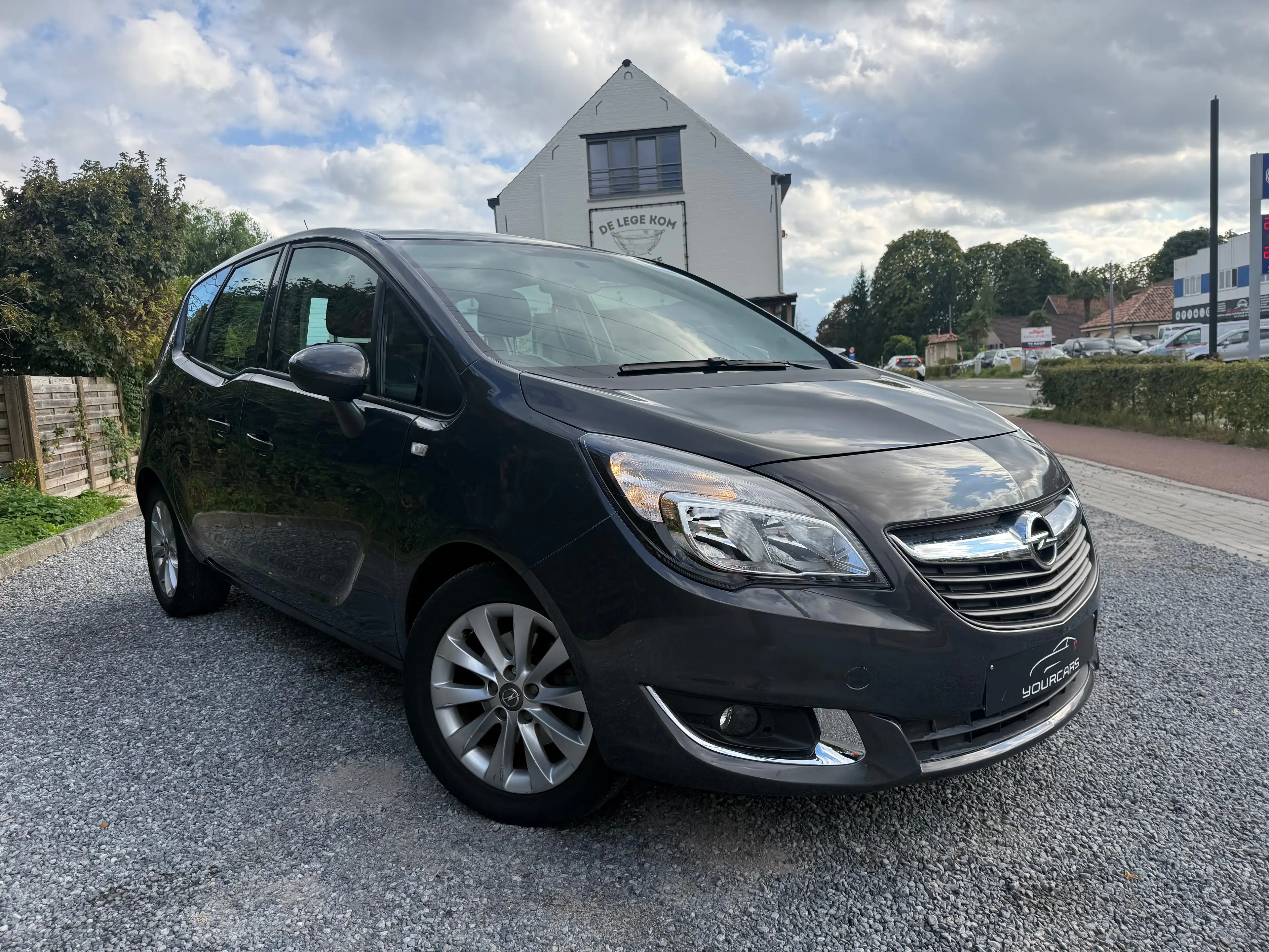 Opel Meriva 1.4i Ultimate Edition * GPS — photo 2