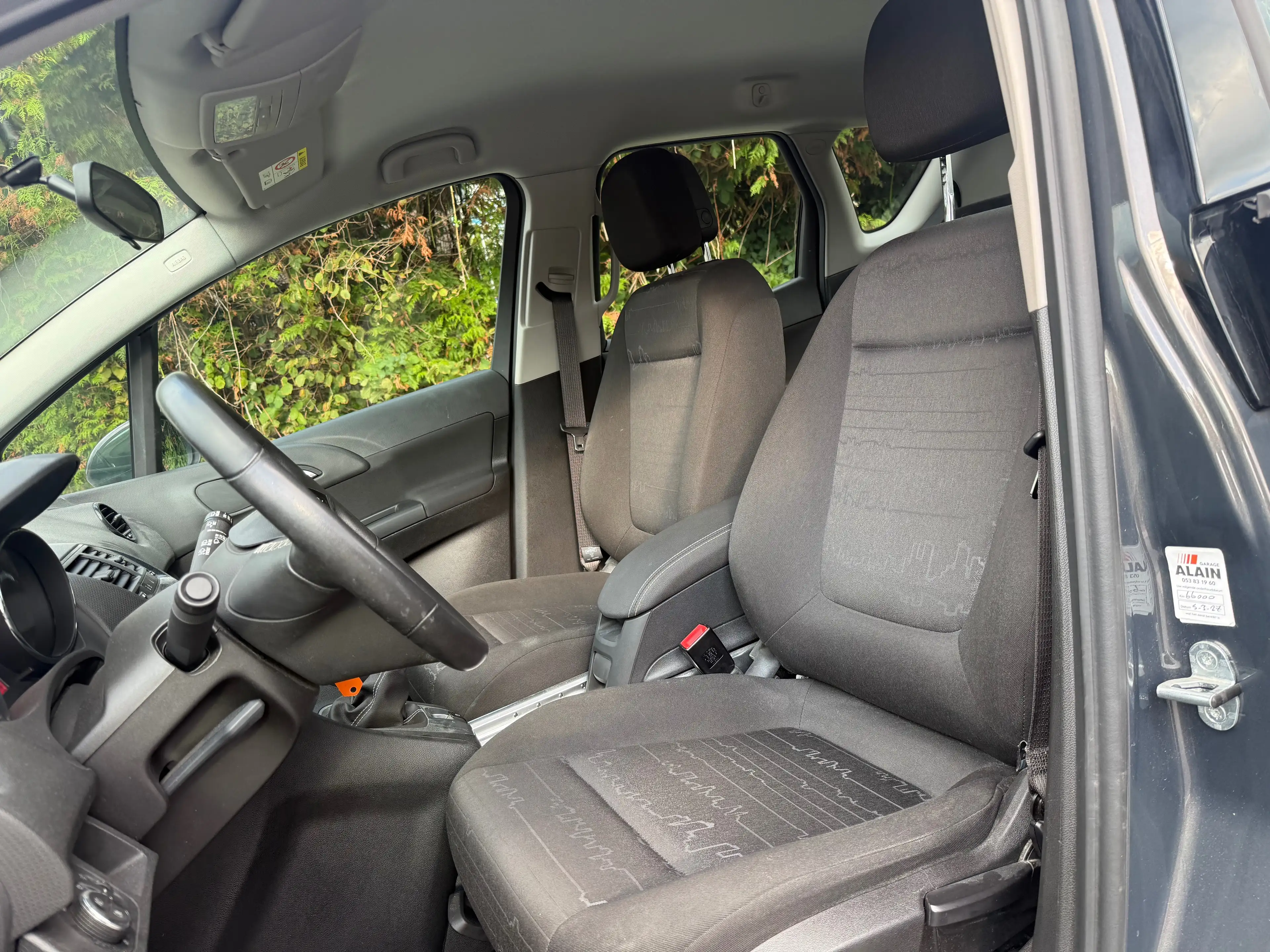 Opel Meriva 1.4i Ultimate Edition * GPS — photo 10
