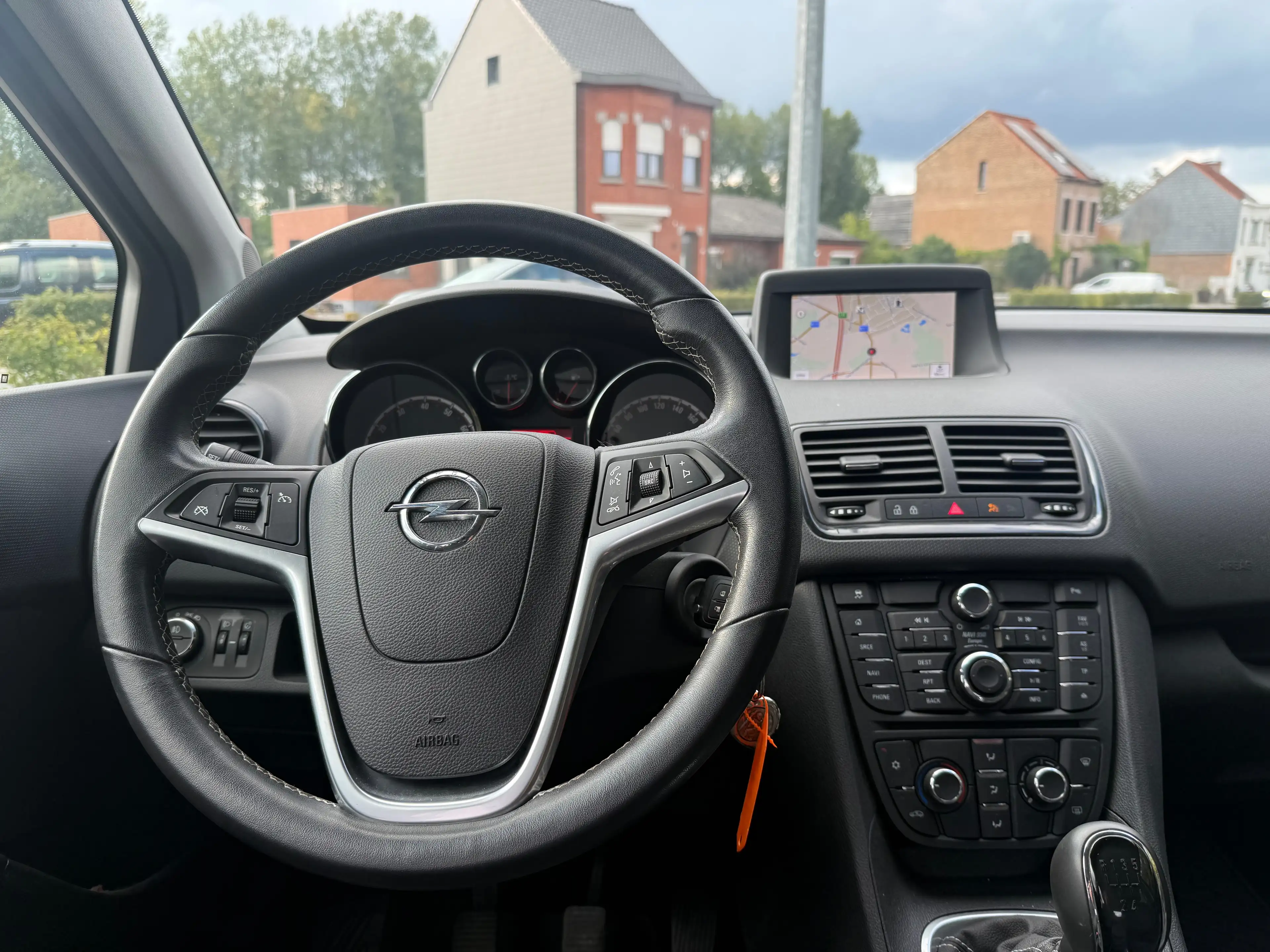 Opel Meriva 1.4i Ultimate Edition * GPS — photo 12