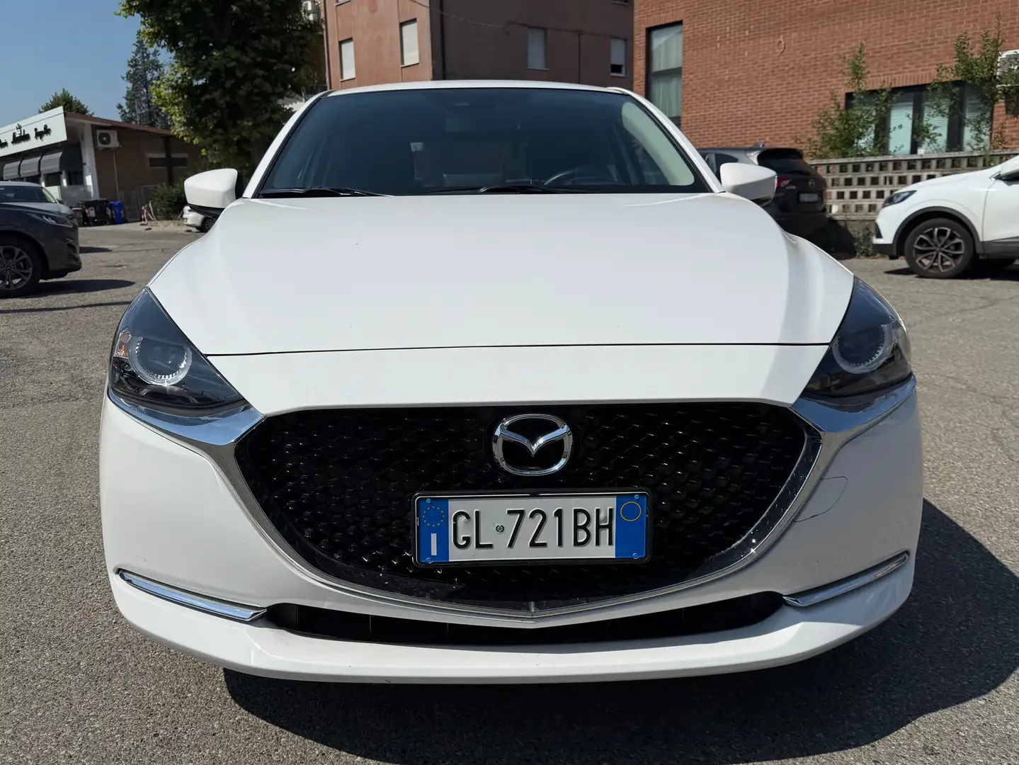 Mazda 2 2 III 2020 1.5 m-hybrid Exceed 90cv Bianco - 2