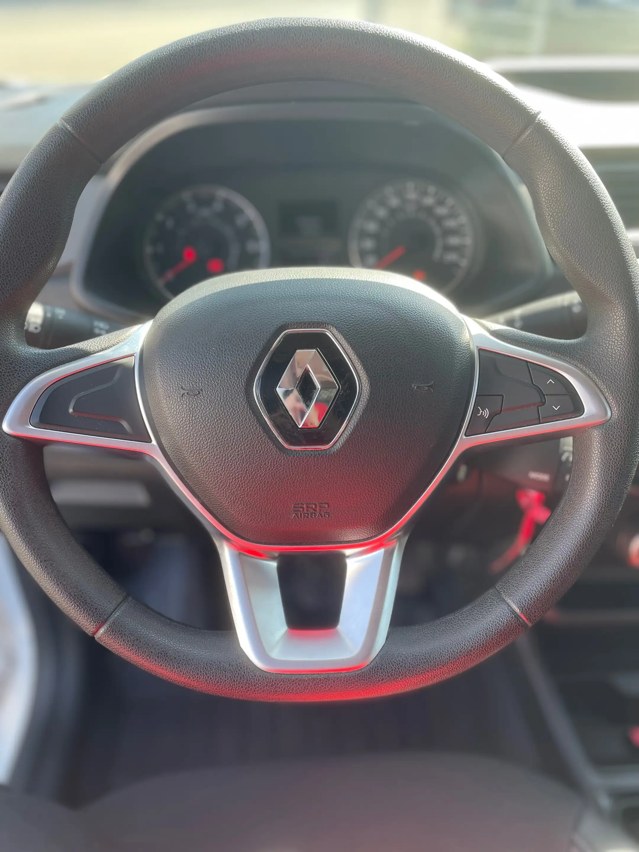 Renault Express Renault Express/ Nur 58.200 KM gelaufen/ 1. Hand/ Apple CarPlay/ Einparkhilfe hinten — photo 6