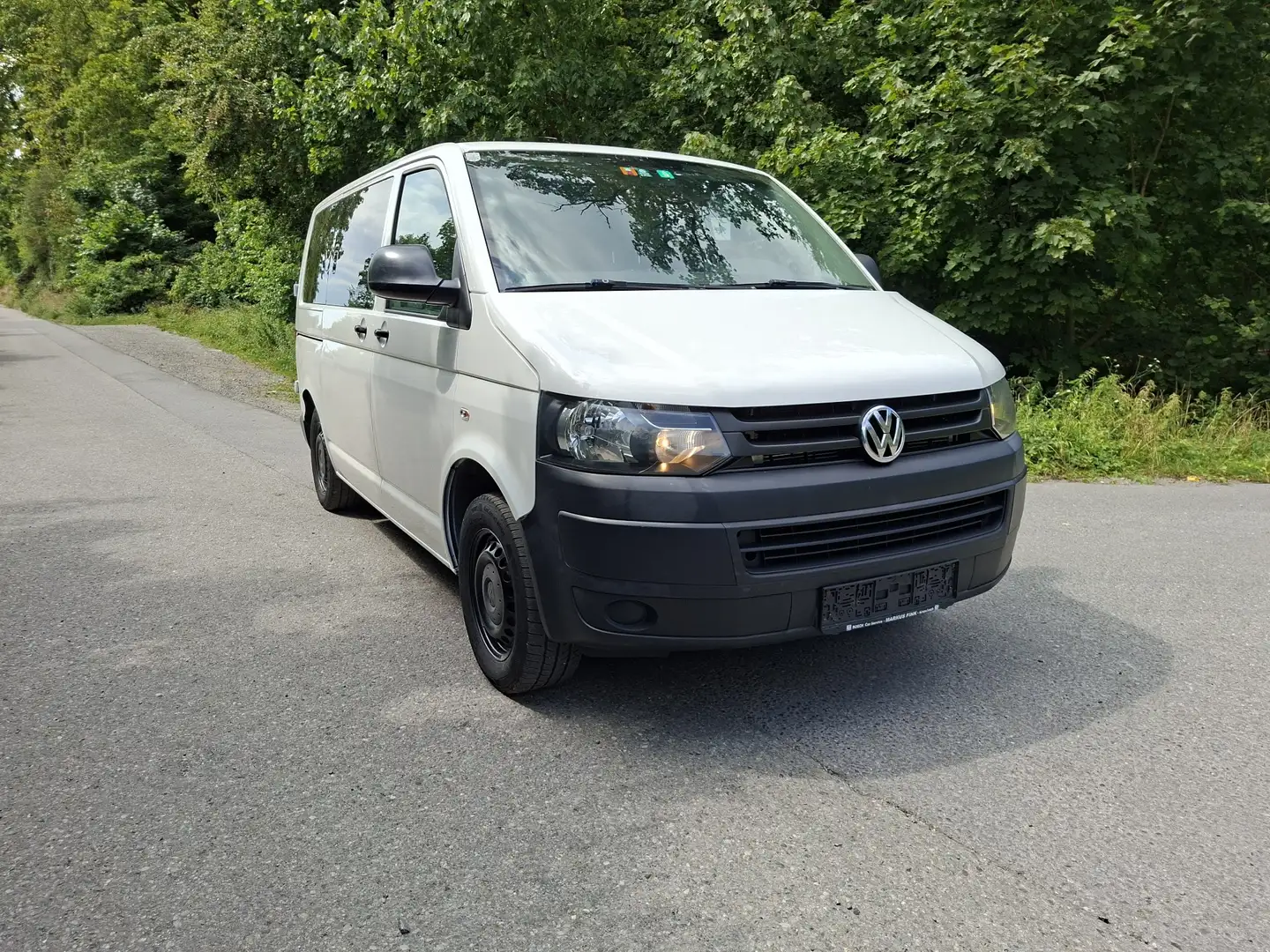 Volkswagen T5 Caravelle Comfortline 2,0 BMT TDI 4motion D-PF - 2