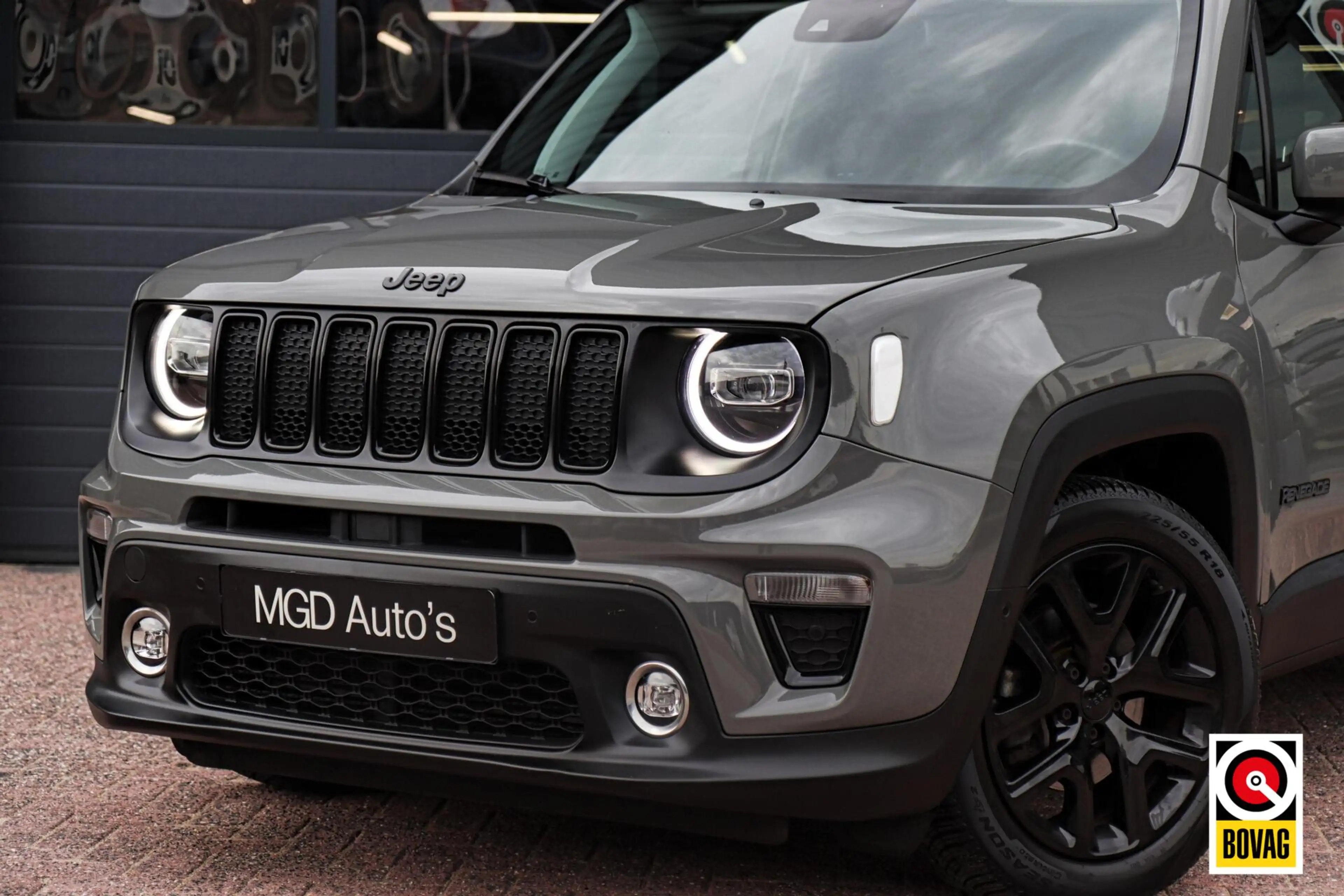 Jeep Renegade 1.3T Limited |LED|PANO|CARPLAY|CAMERA|KEYLESS|STOE — photo 5