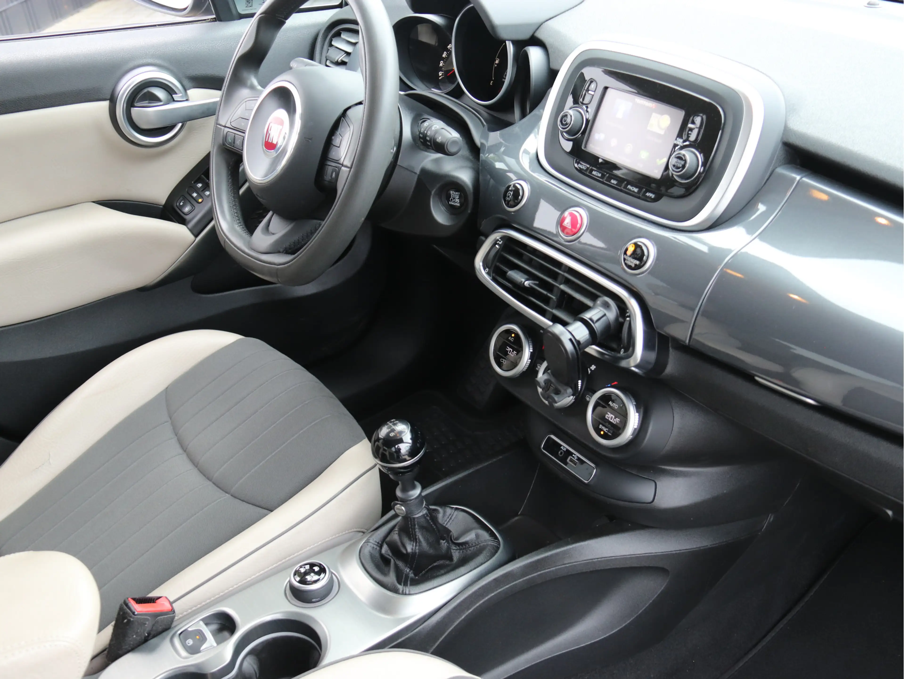 Fiat 500X 1.4 Turbo MultiAir Lounge CAMERA / NAVI / 18 INCH — photo 11