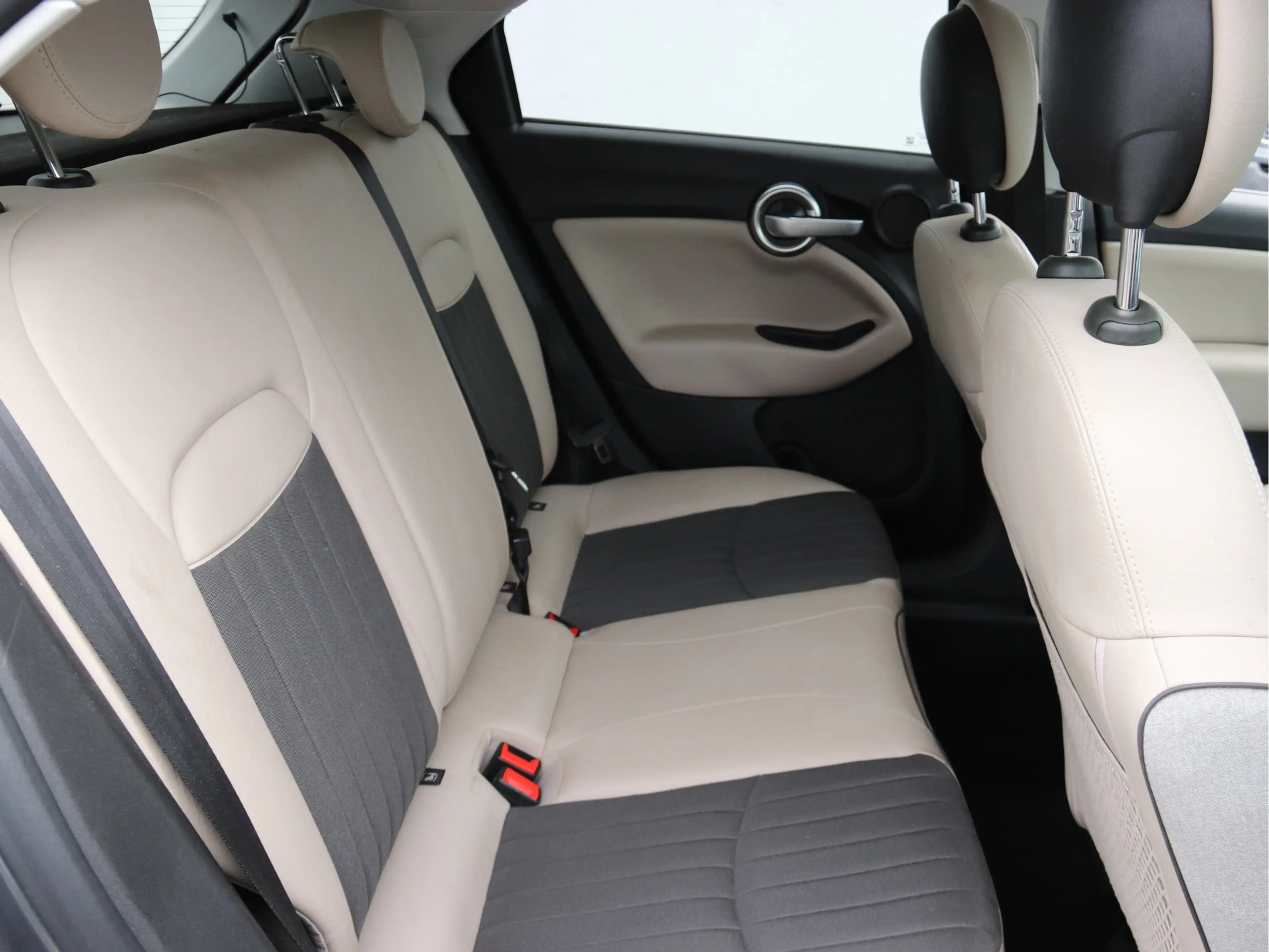 Fiat 500X 1.4 Turbo MultiAir Lounge CAMERA / NAVI / 18 INCH — photo 12