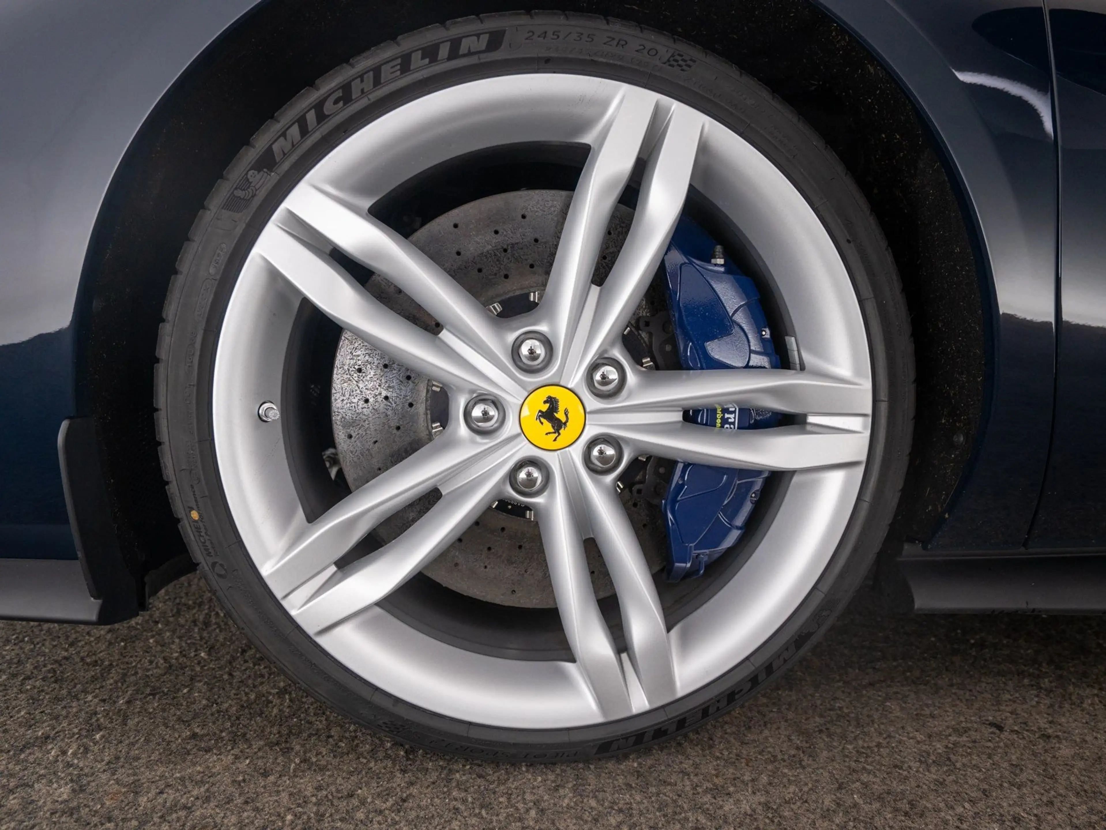 Ferrari 296 GTB — photo 10