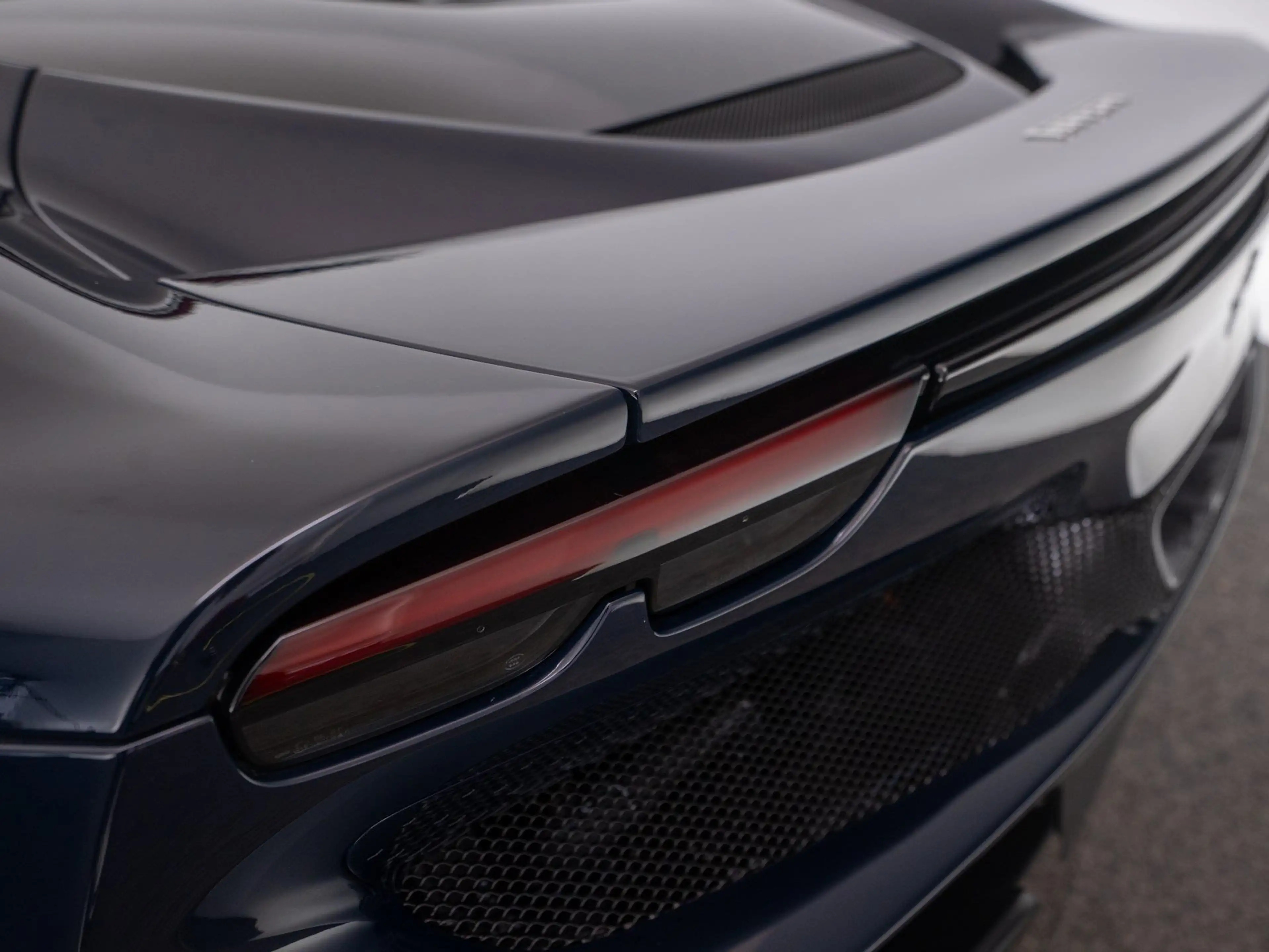 Ferrari 296 GTB — photo 14