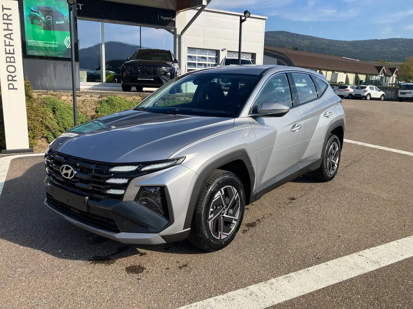 Hyundai TUCSON Edition 35 1,6 T-GDi HEV 2WD Silber - 1