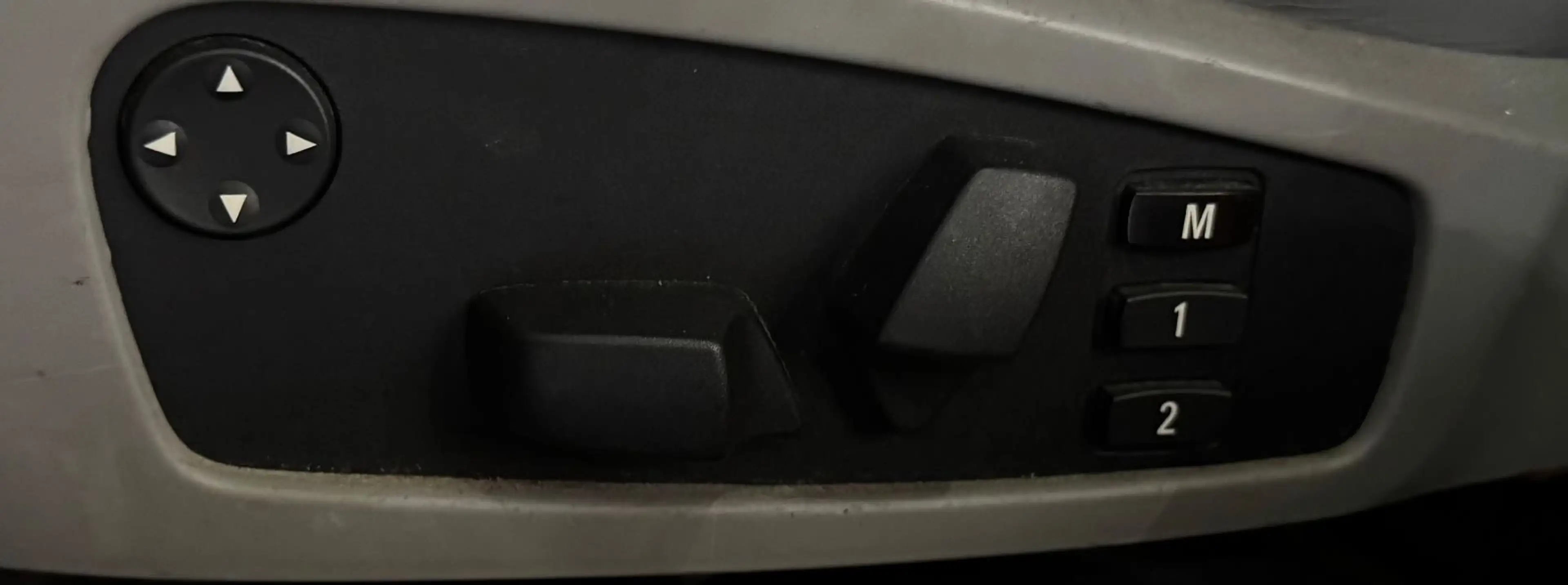 BMW 535 d E61 Touring*XENON*NAVI*MEMORY*TEMPO*PDC*SZH — photo 6