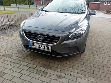 V40 D2 Kinetic