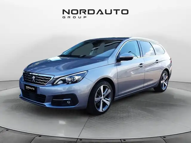 Peugeot 308 II 2018 SW Diesel SW 1.5 bluehdi Allure s&amp;s 130cv
