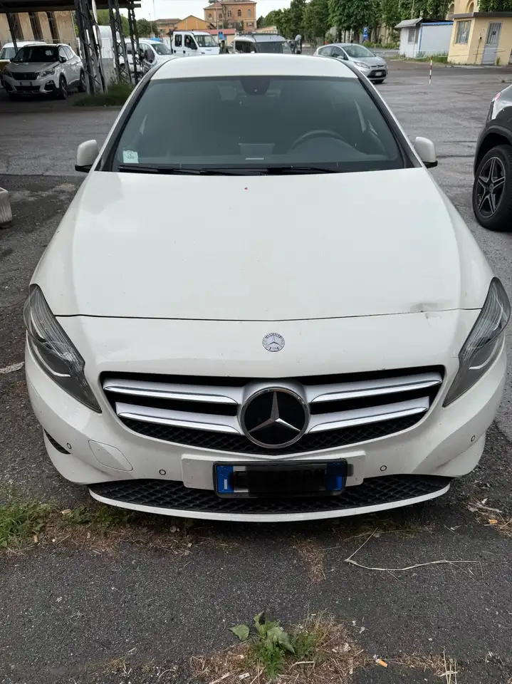 Mercedes-Benz A 180