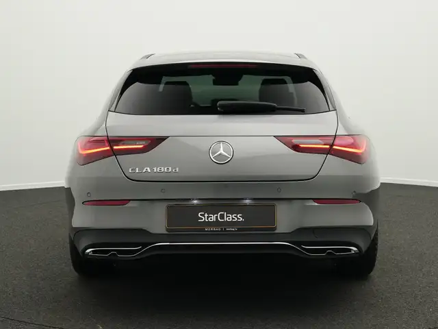 Mercedes-Benz Cla view 4