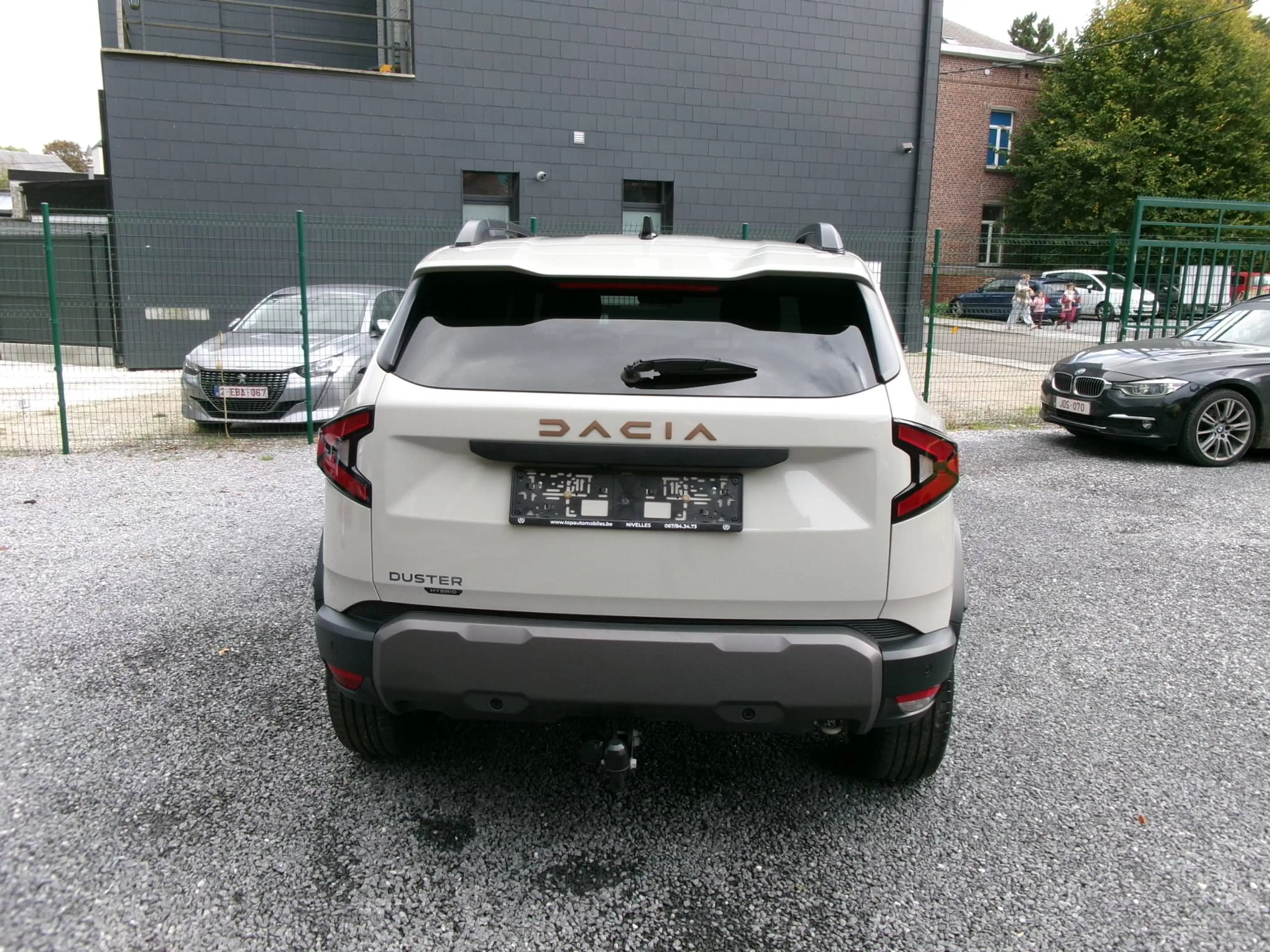 Dacia Duster EXTREME HYBRIDE 140. — photo 6