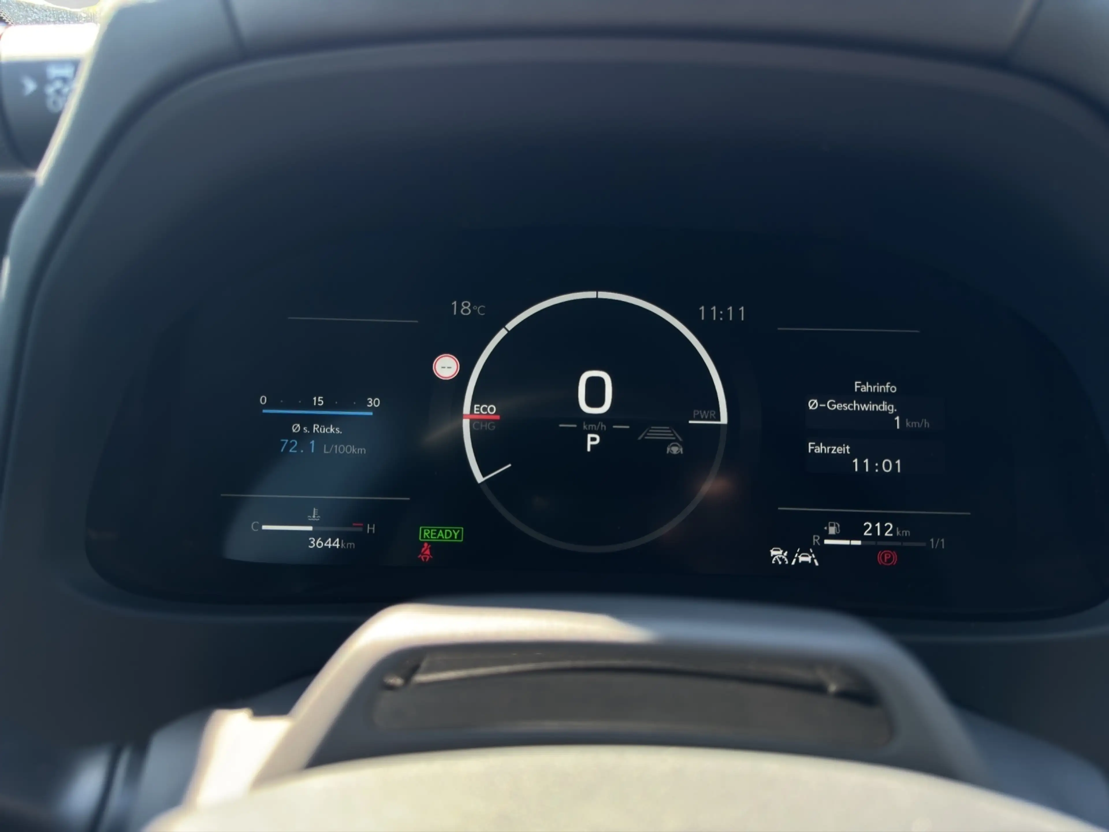 Lexus UX 250h 300h F Sport — photo 11