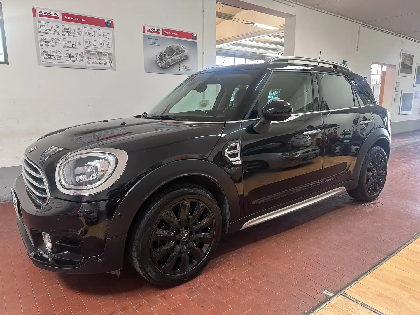 MINI One D Countryman Mini Countryman 1.5 One D Business auto 7m Negro - 1