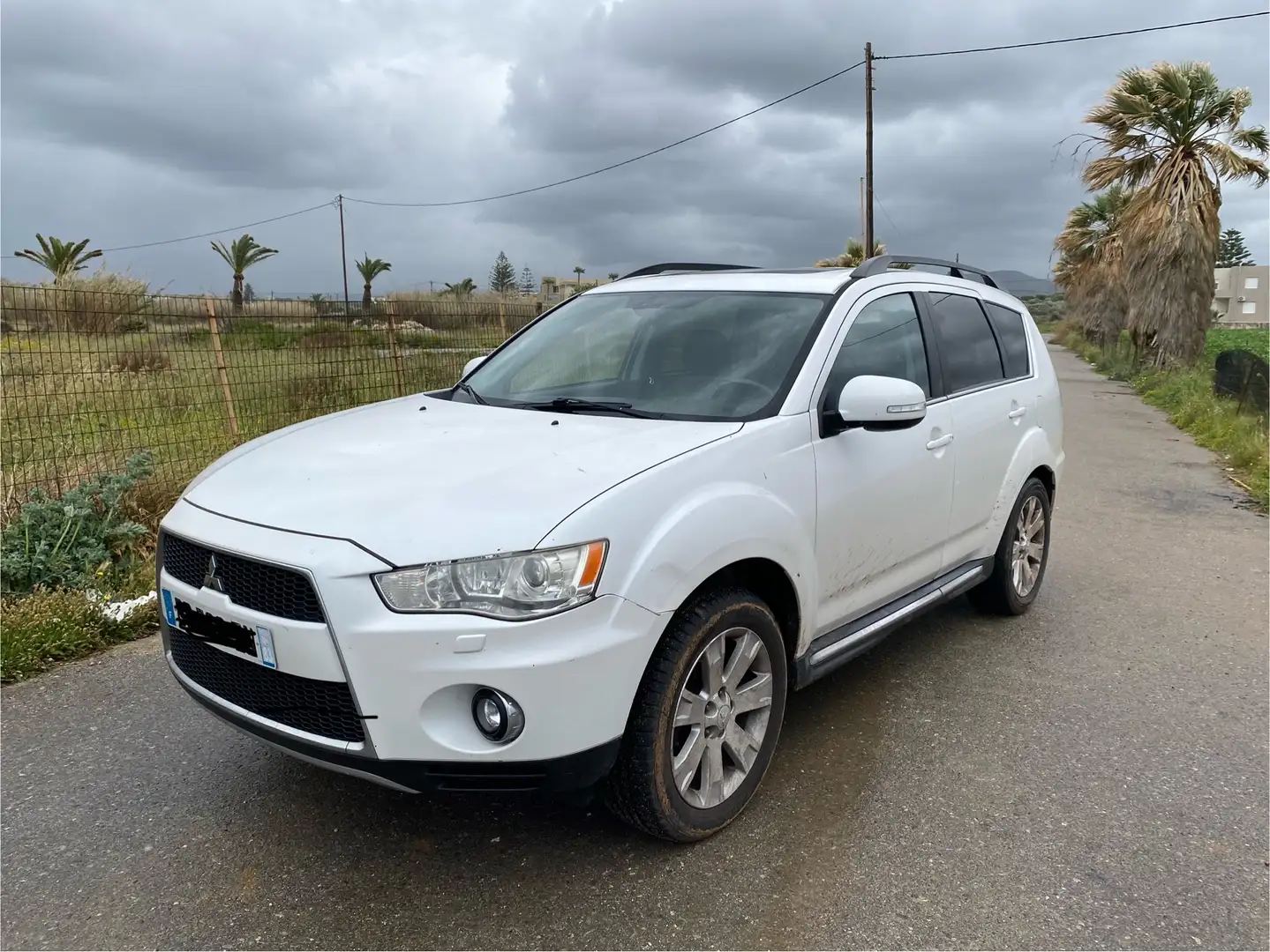 Mitsubishi Outlander Outlander 2.2 DI-D 177 Intense Blanco - 2