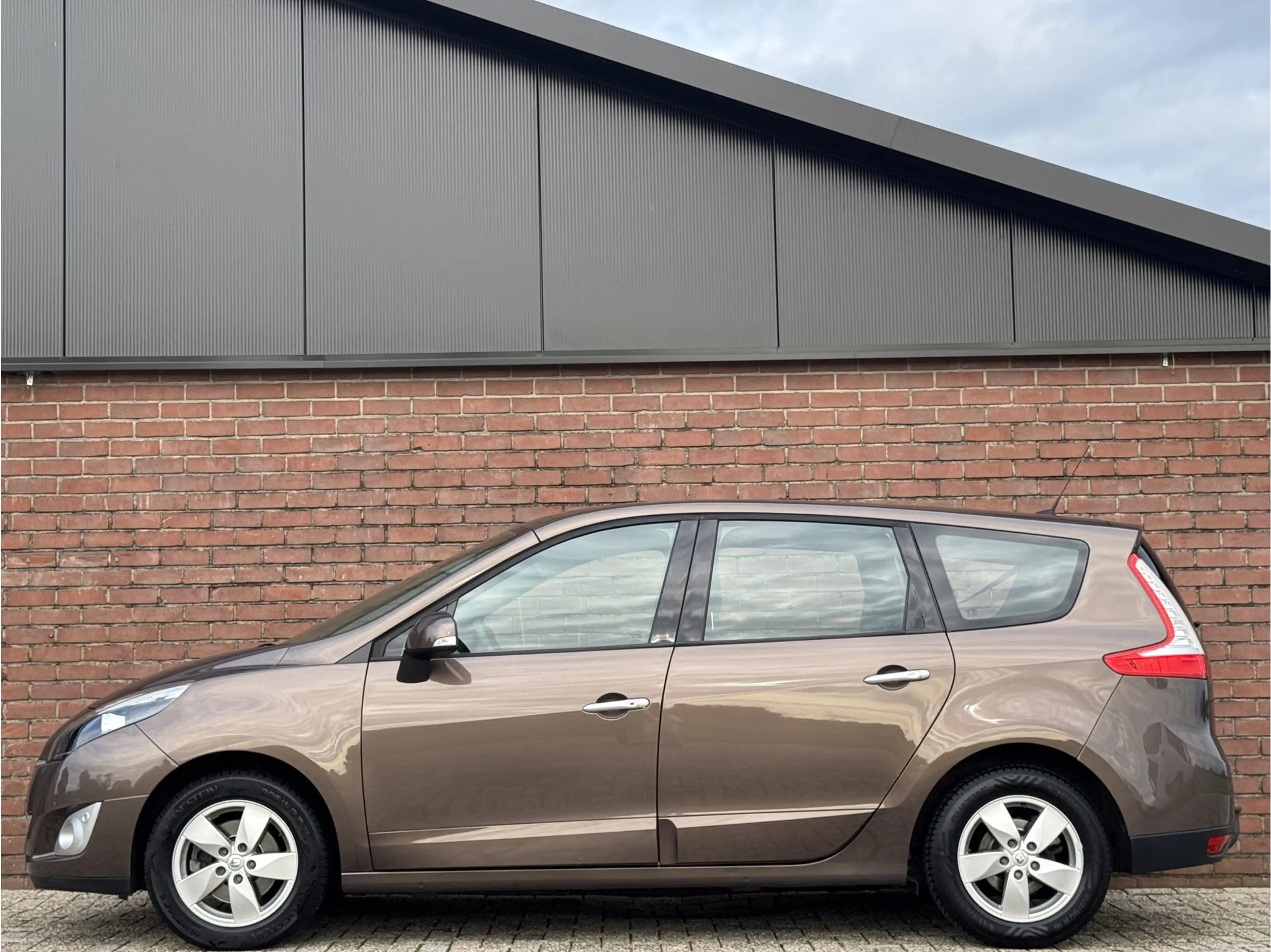 Renault Grand Scenic 2.0 DYNAMIQUE 7P. | NL-AUTO! | 1E EIG! — photo 3