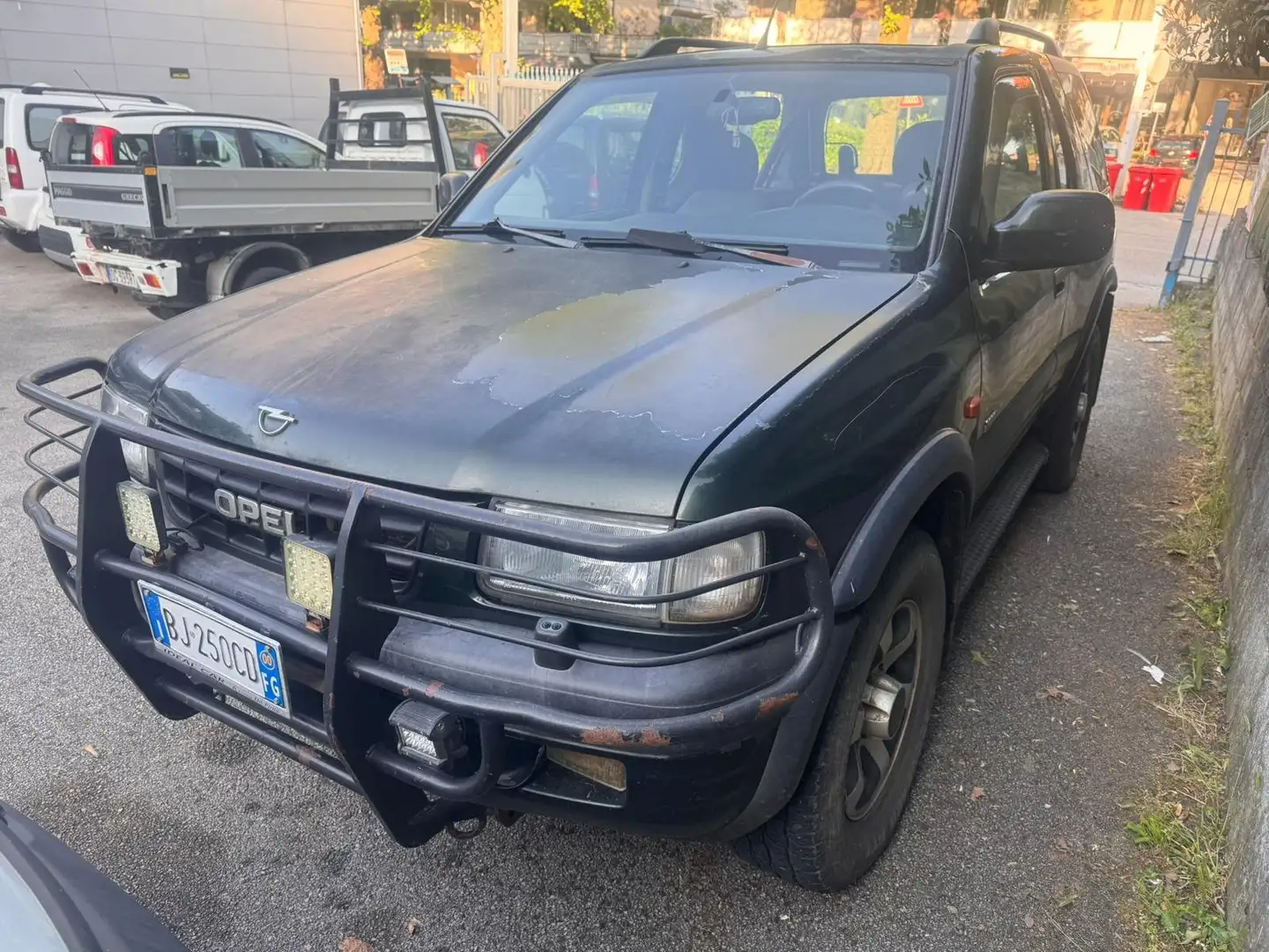 Opel Frontera Frontera Sport HT 2.8 td cat. Чёрный - 1