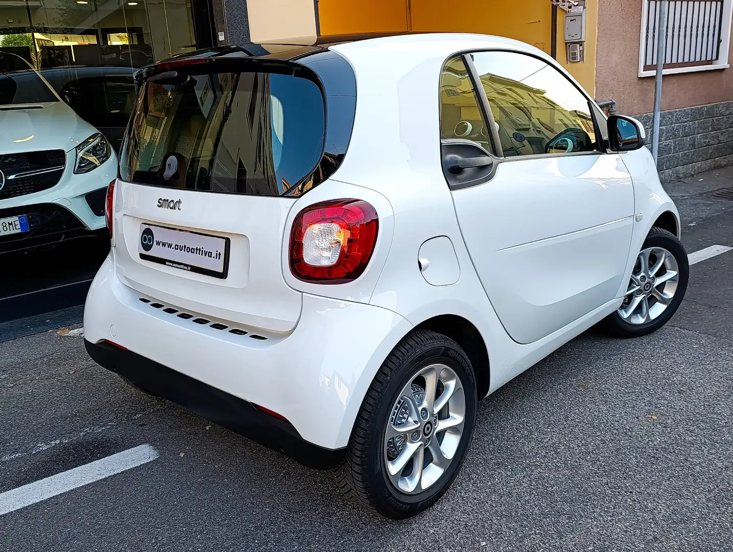 smart forTwo 1.0 Passion 71cv twinamic km 35.458 Perfetta Wit - 2