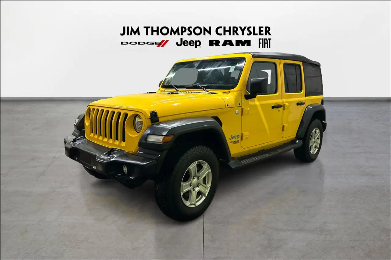 Jeep Wrangler photo Jeep Wrangler