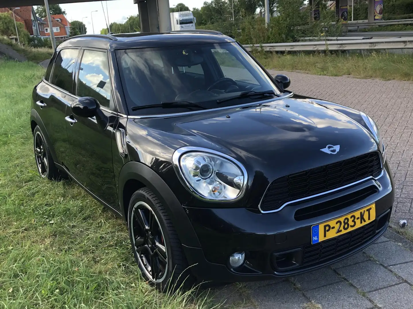 MINI Cooper S Countryman Mini 1.6 184PK NAVI|CLIMATE|SCHUIFDAK|HARMAN/KARDO Zwart - 2