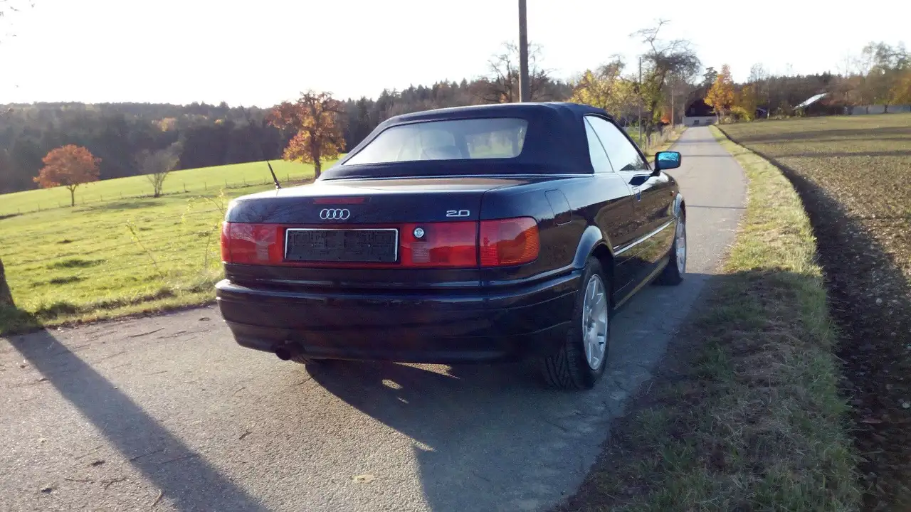 Audi Cabriolet 2.0 E, foto 4