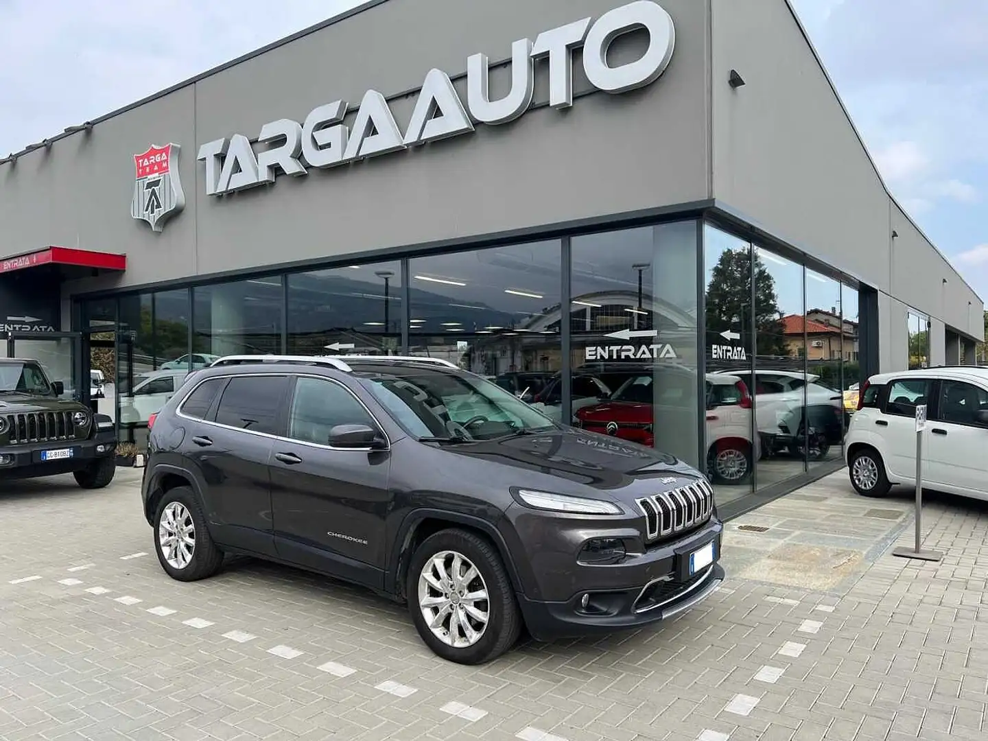 Jeep Cherokee 2.0 Mjt II Limited Grijs - 1