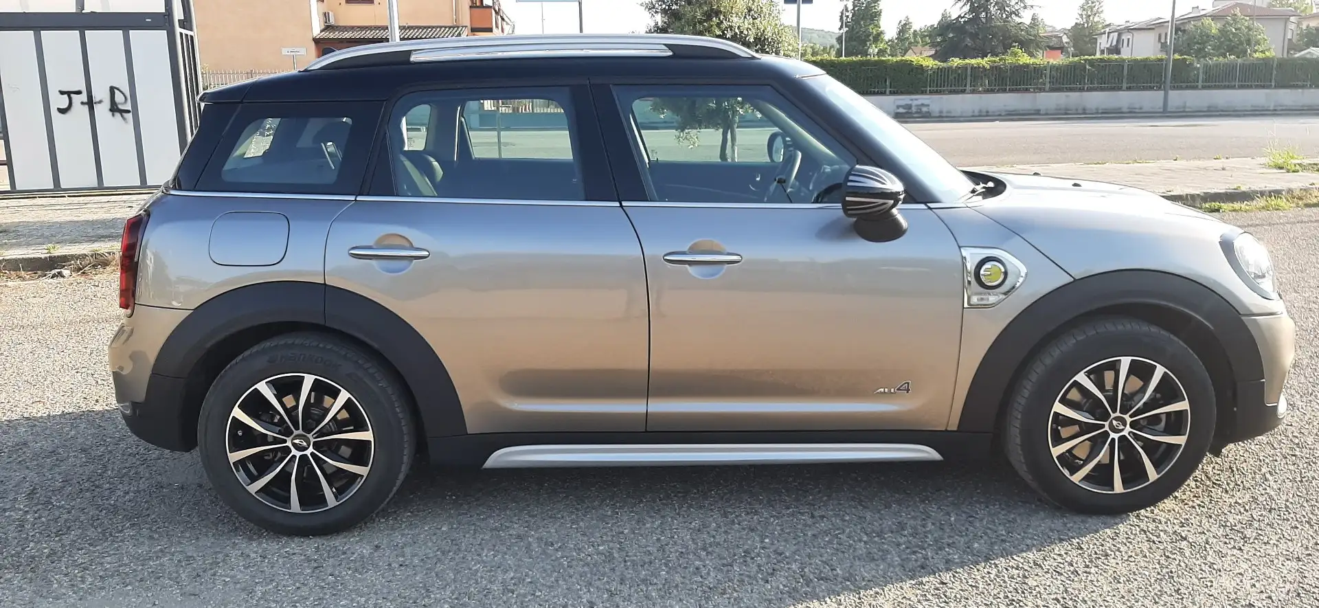 MINI Countryman SE All4 Plug in Hybrid - 2