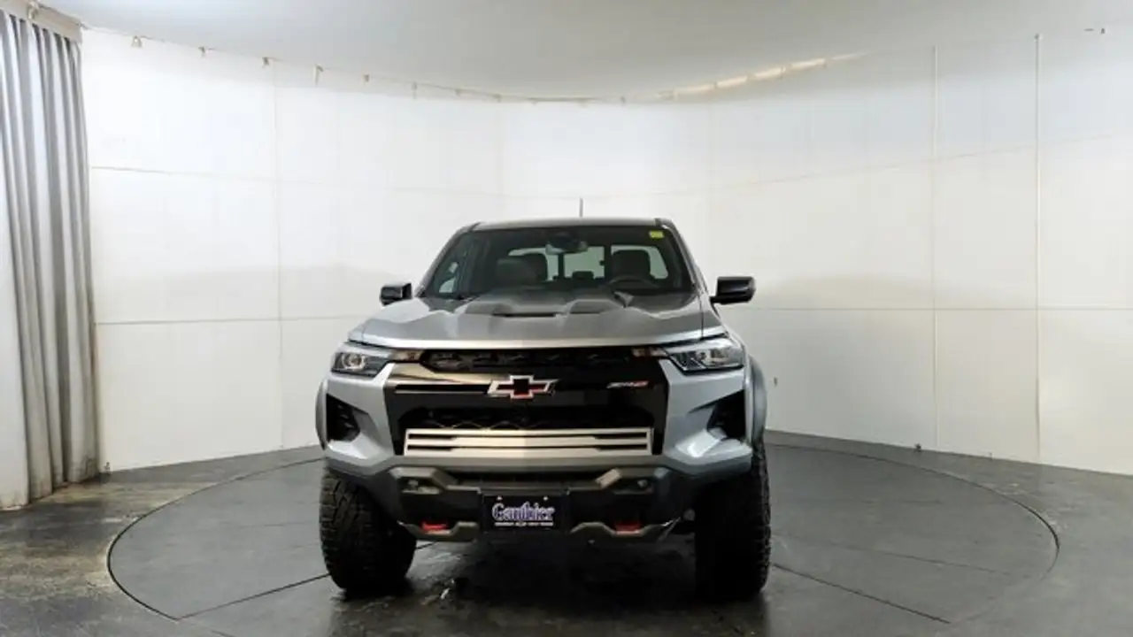 Chevrolet Colorado снимка Chevrolet Colorado