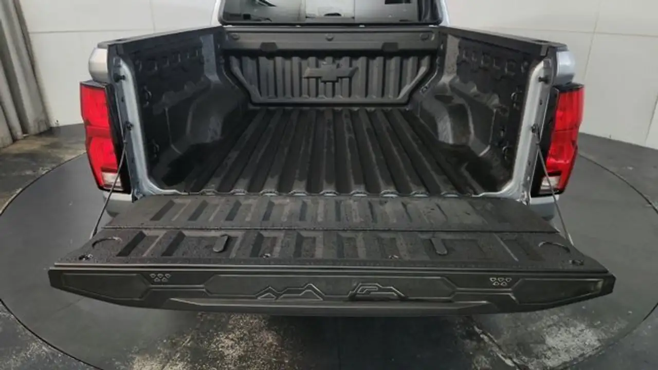 Chevrolet Colorado снимка Chevrolet Colorado